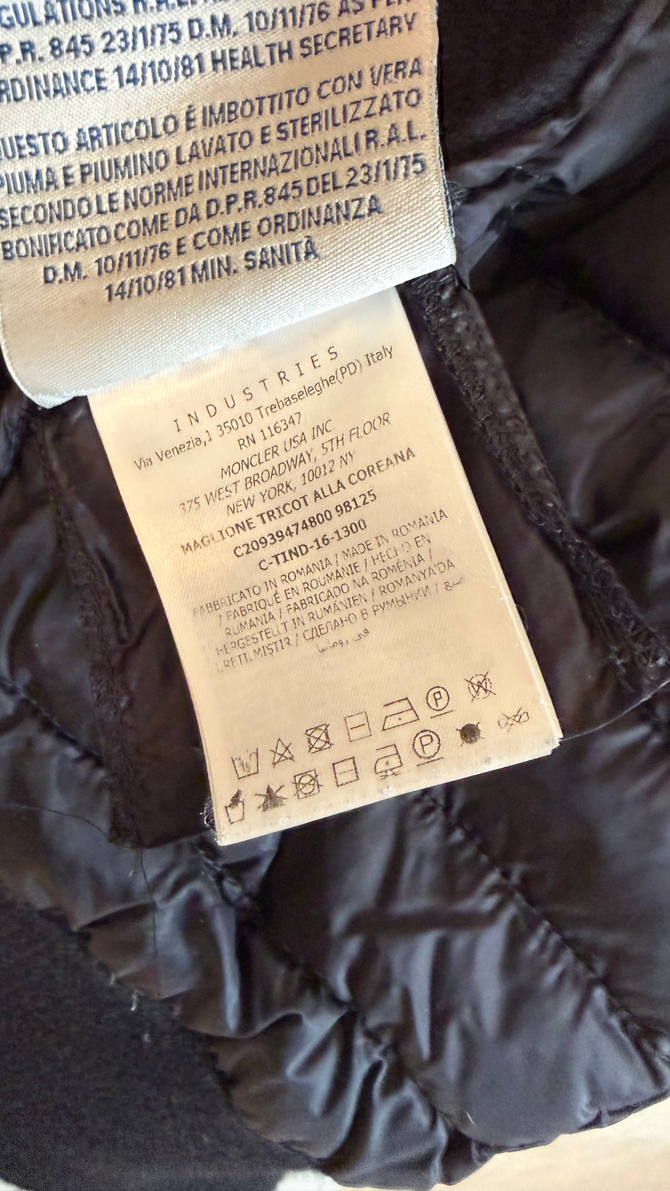 Moncler Tricot Cardigan Black