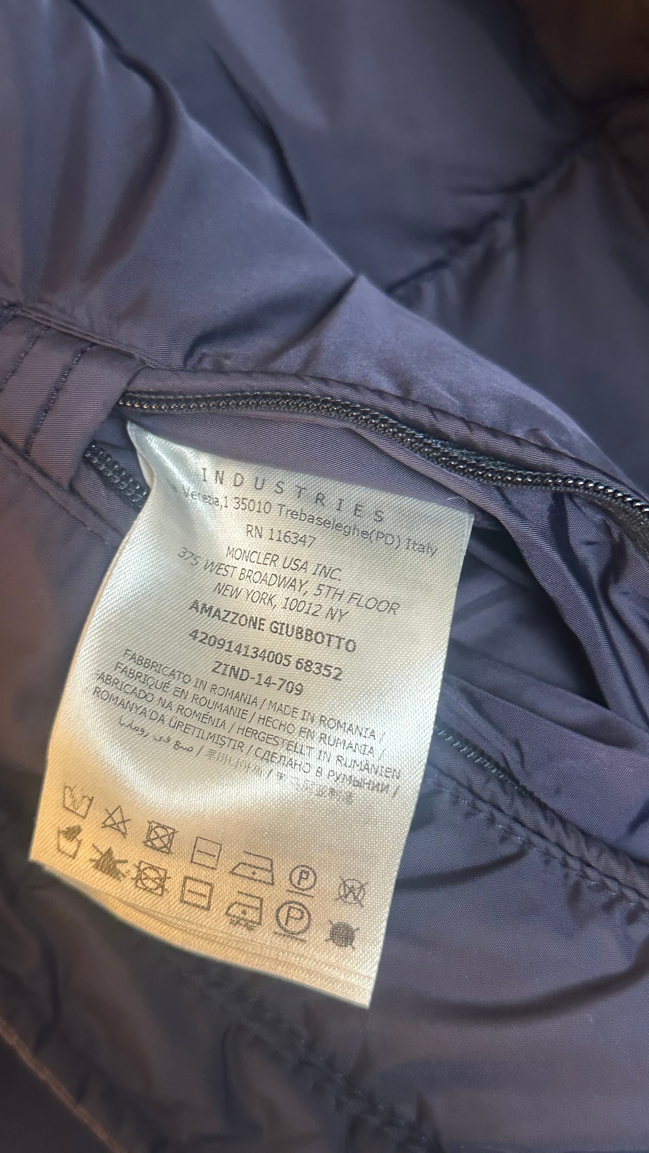 Moncler Amazone Jacket Navy