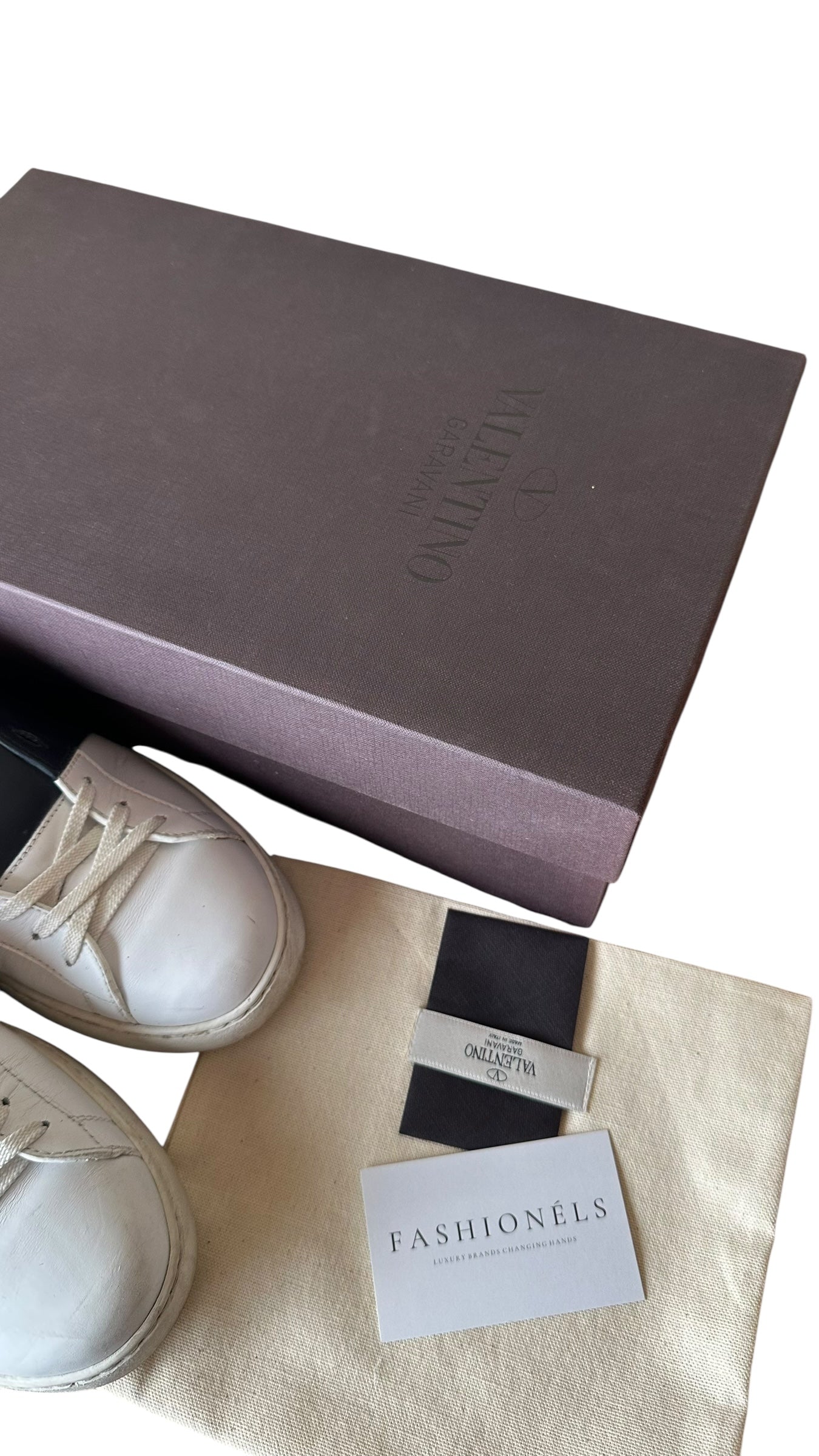 Valentino Garavani Open Navy