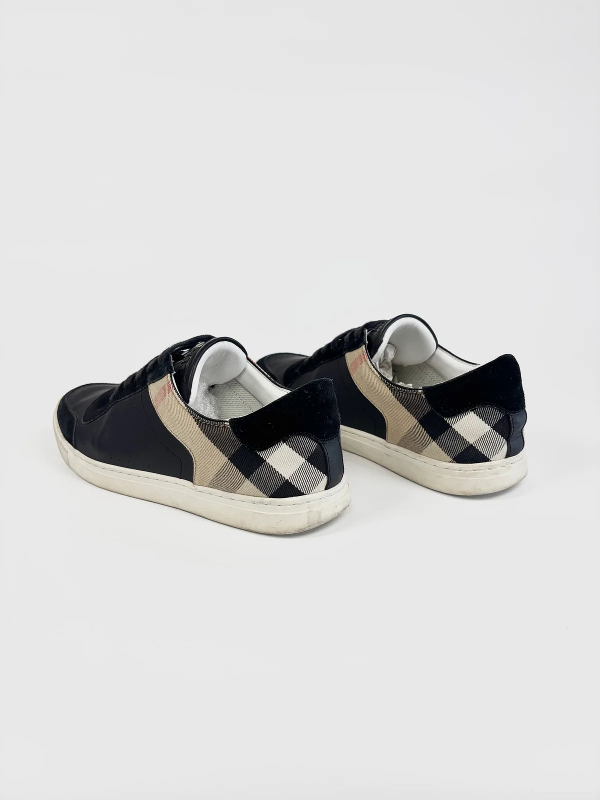Burberry Checked Monogram Sneakers / 42