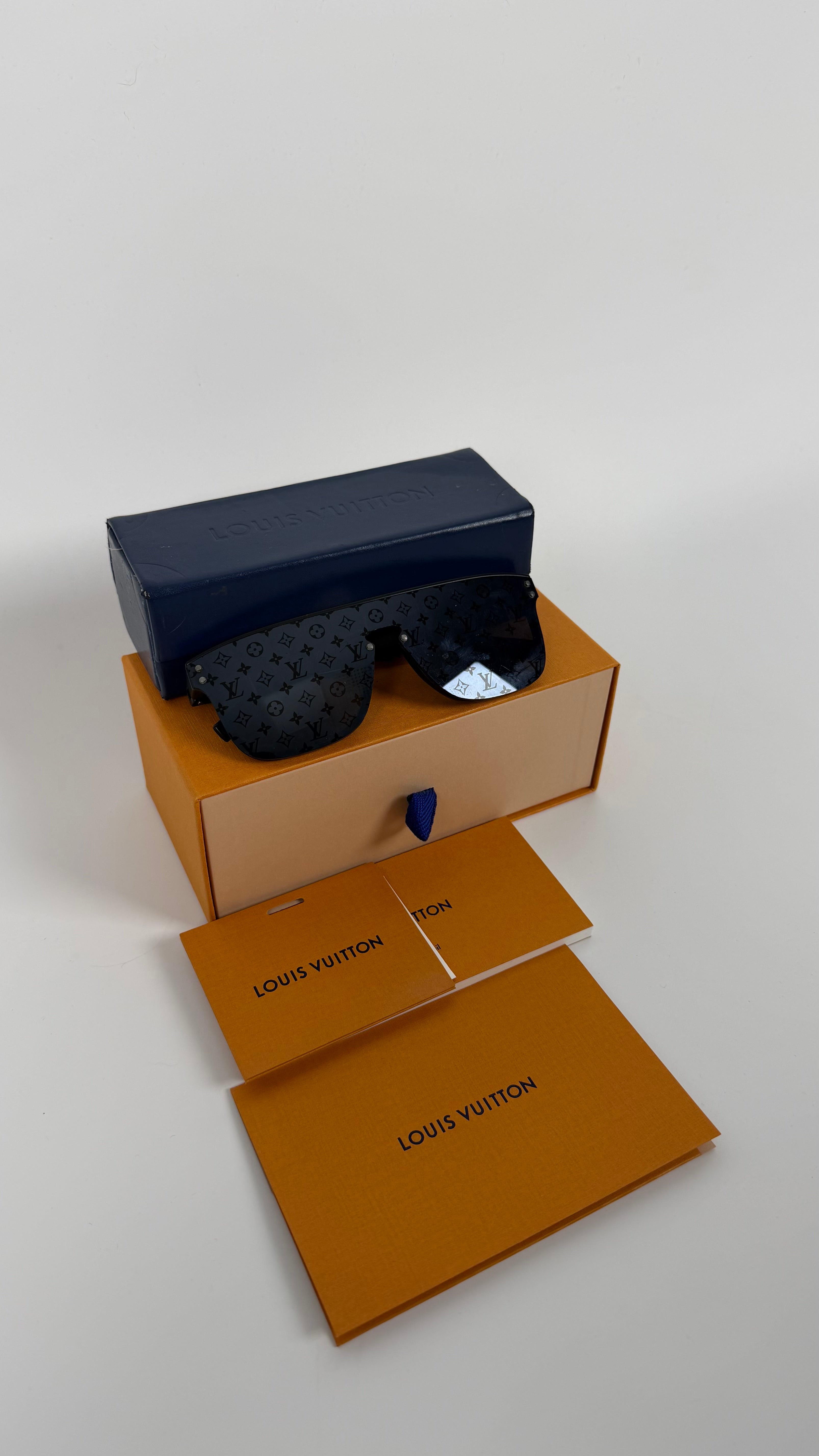 Louis Vuitton Waimea Sunglasses