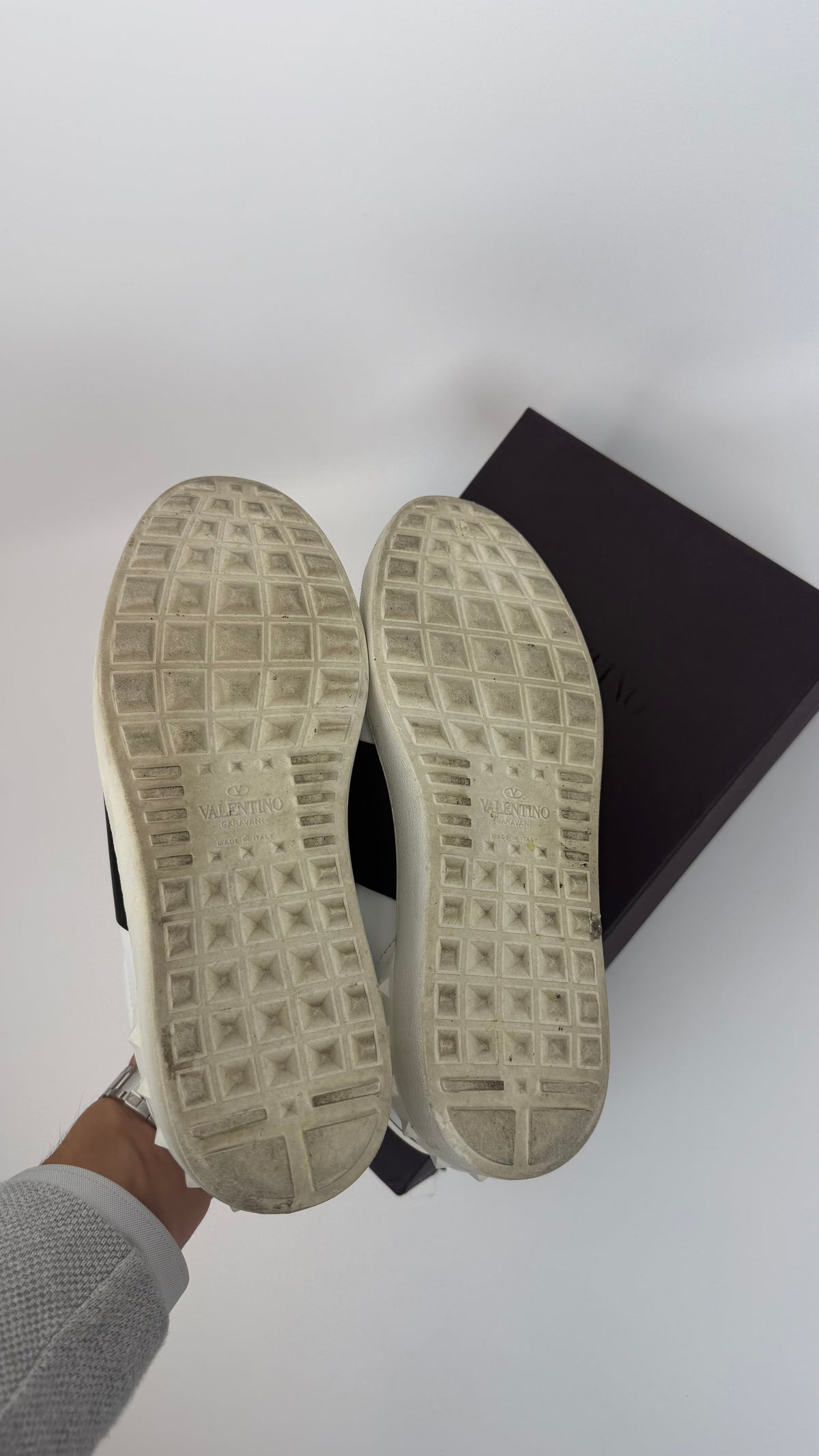 Valentino Garavani Open Sneakers Black / 40.5