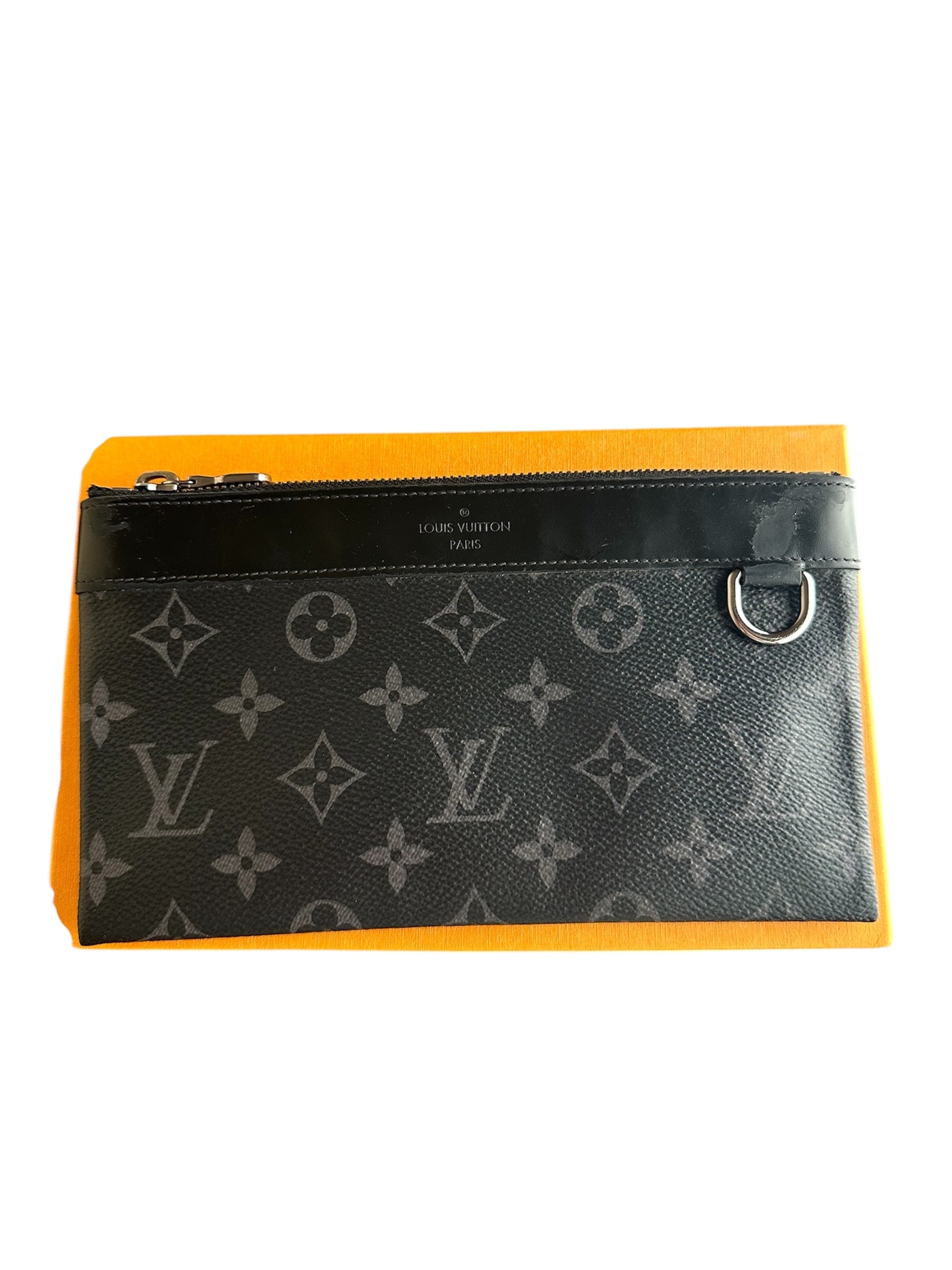 Louis Vuitton Discovery Pochette