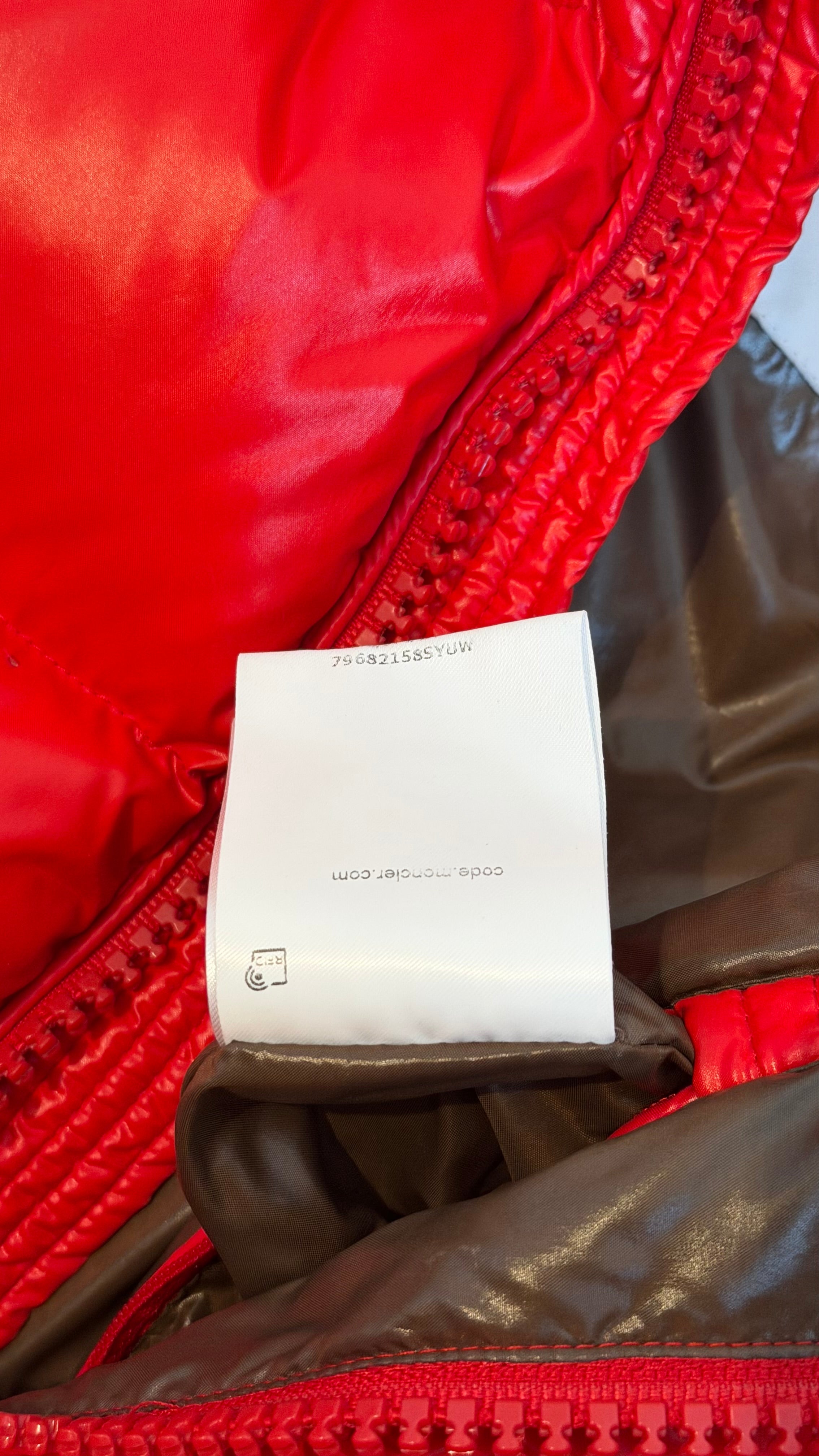 Moncler Maya Red
