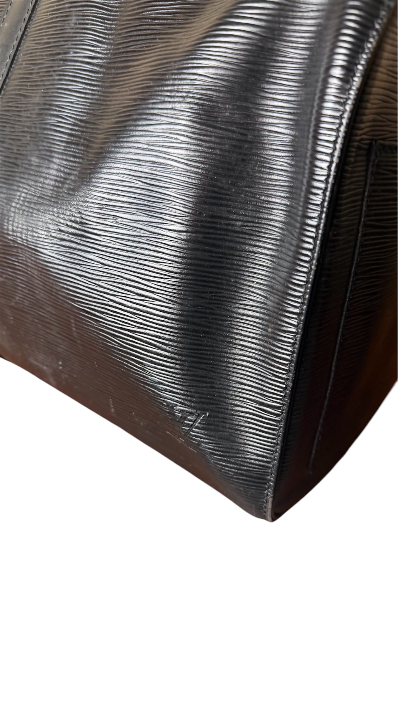 Louis Vuitton Keepall Epi-Leather