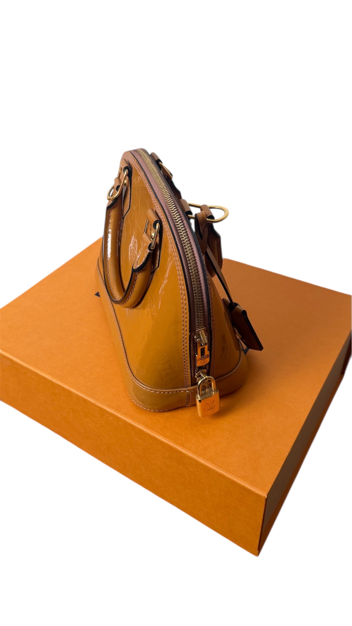 Louis Vuitton Alma BB