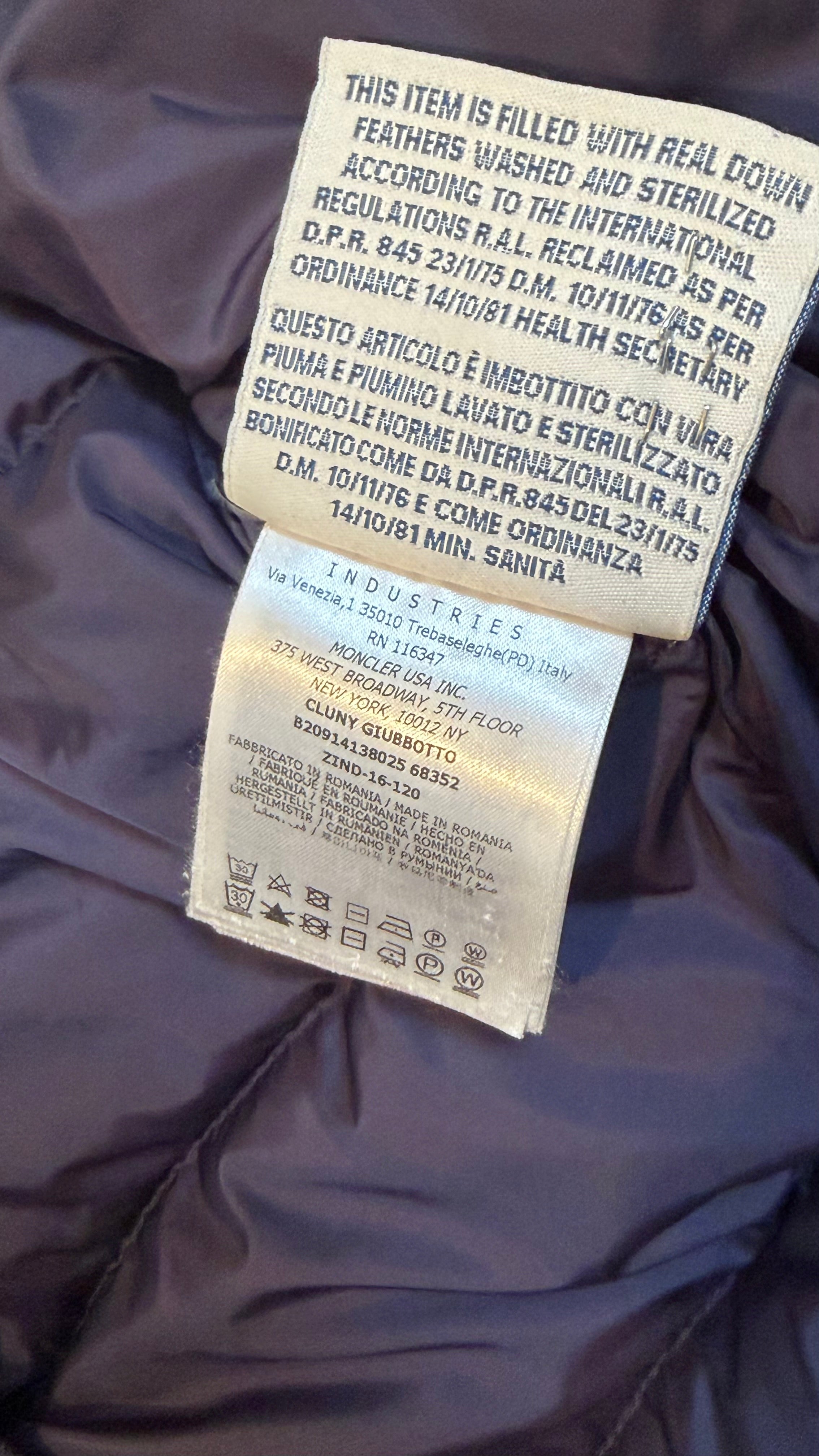 Moncler Cluny Parka Navy