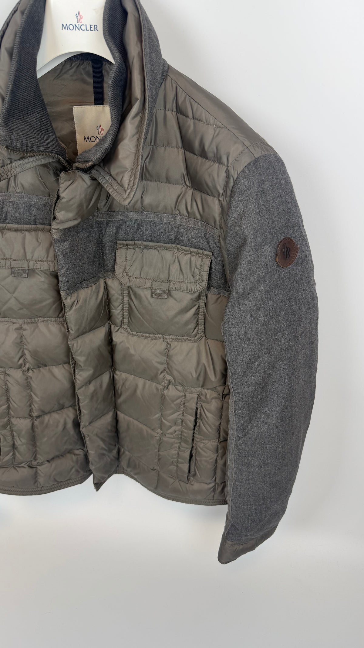Moncler Blais Jacket Grey / 2