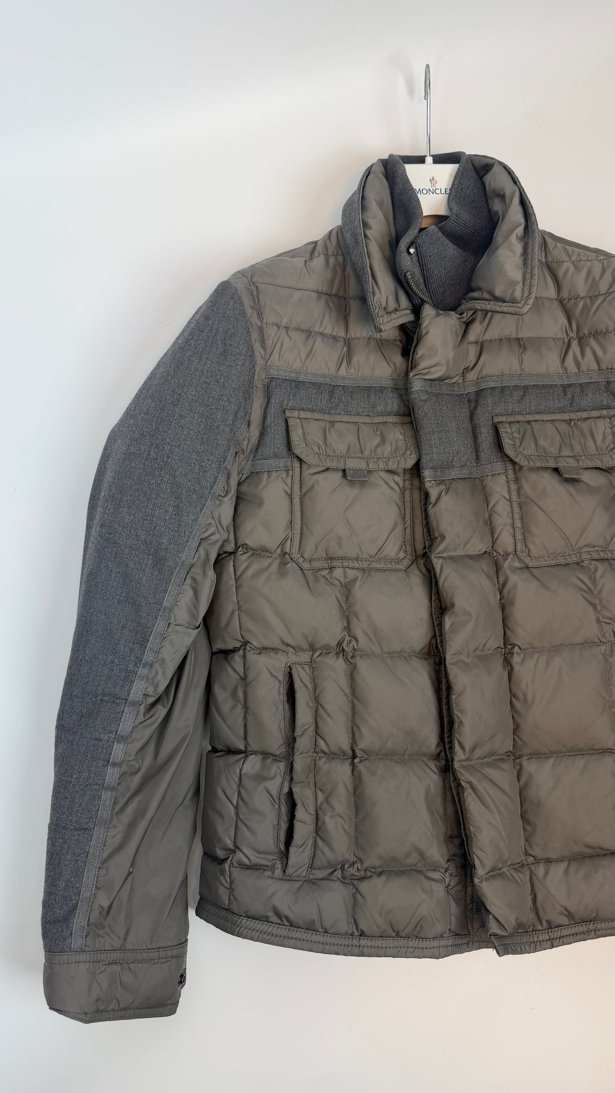 Moncler Blais Jacket Grey / 2