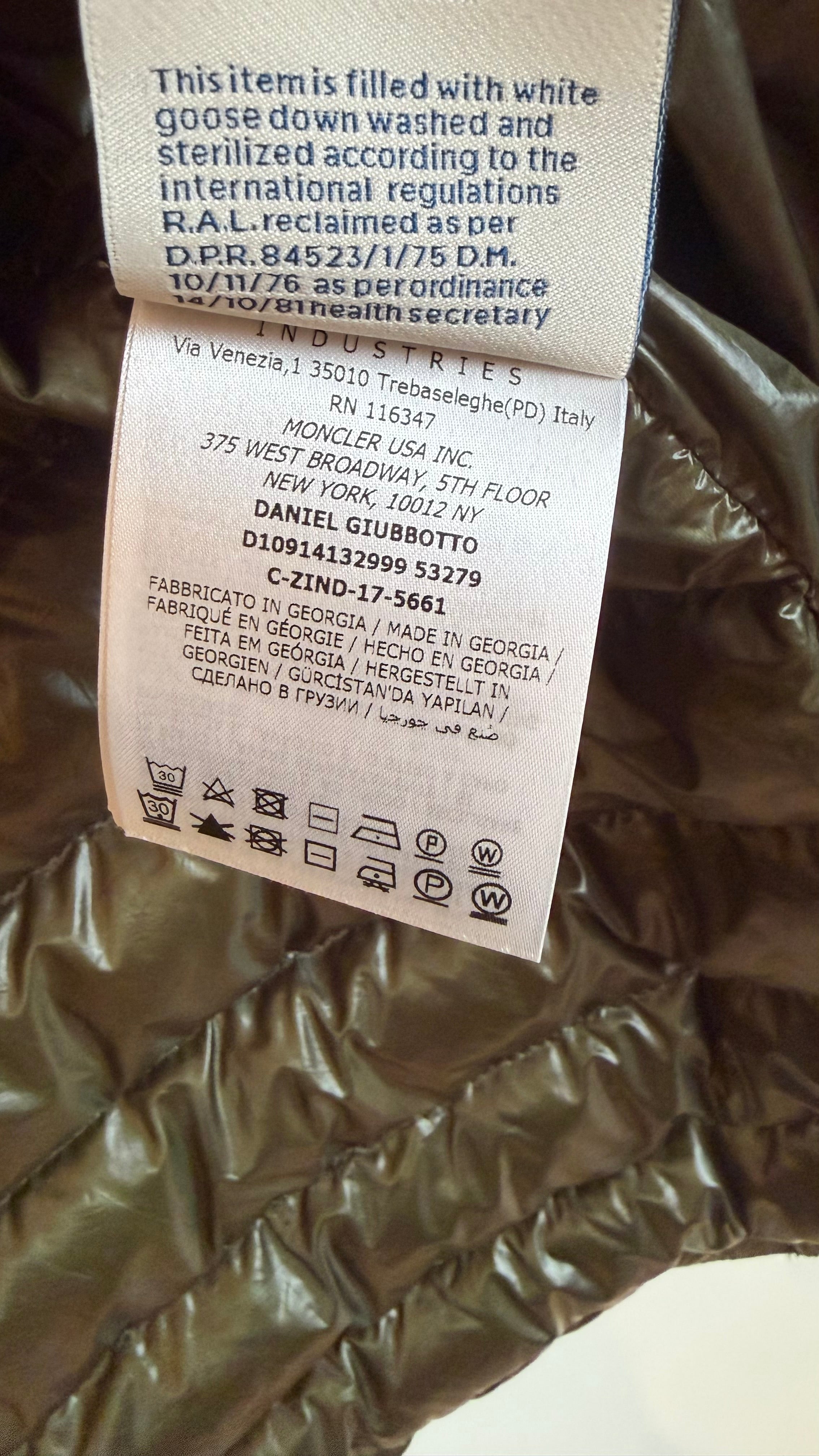 Moncler Daniel Olive Green