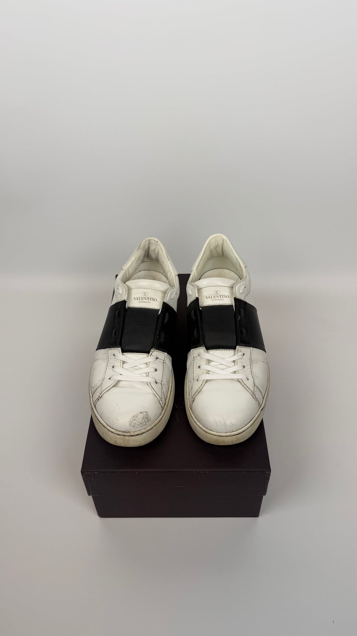 Valentino Garavani Opens Sneakers Black / 43
