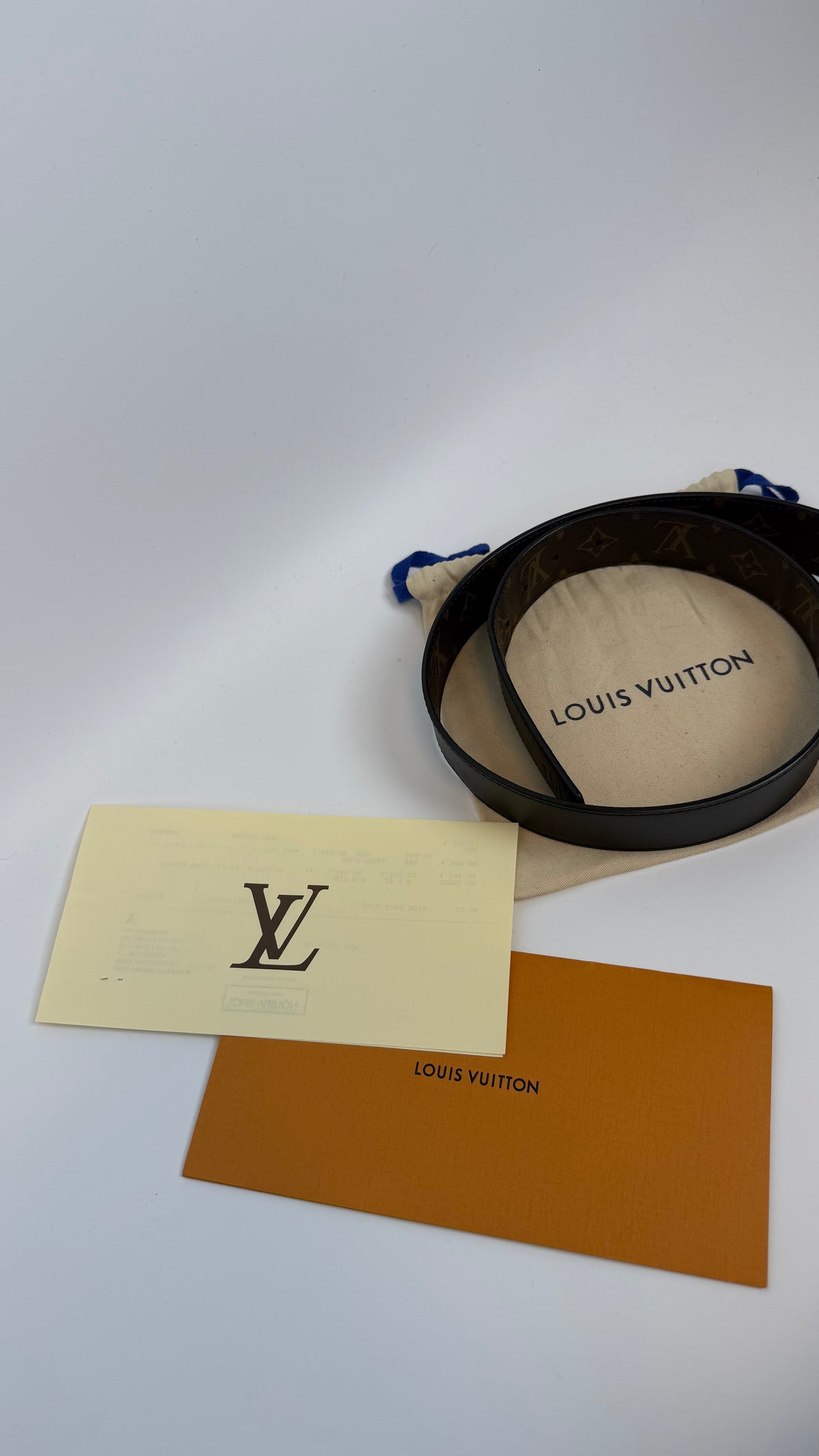 Louis Vuitton Reversible Belt / 85