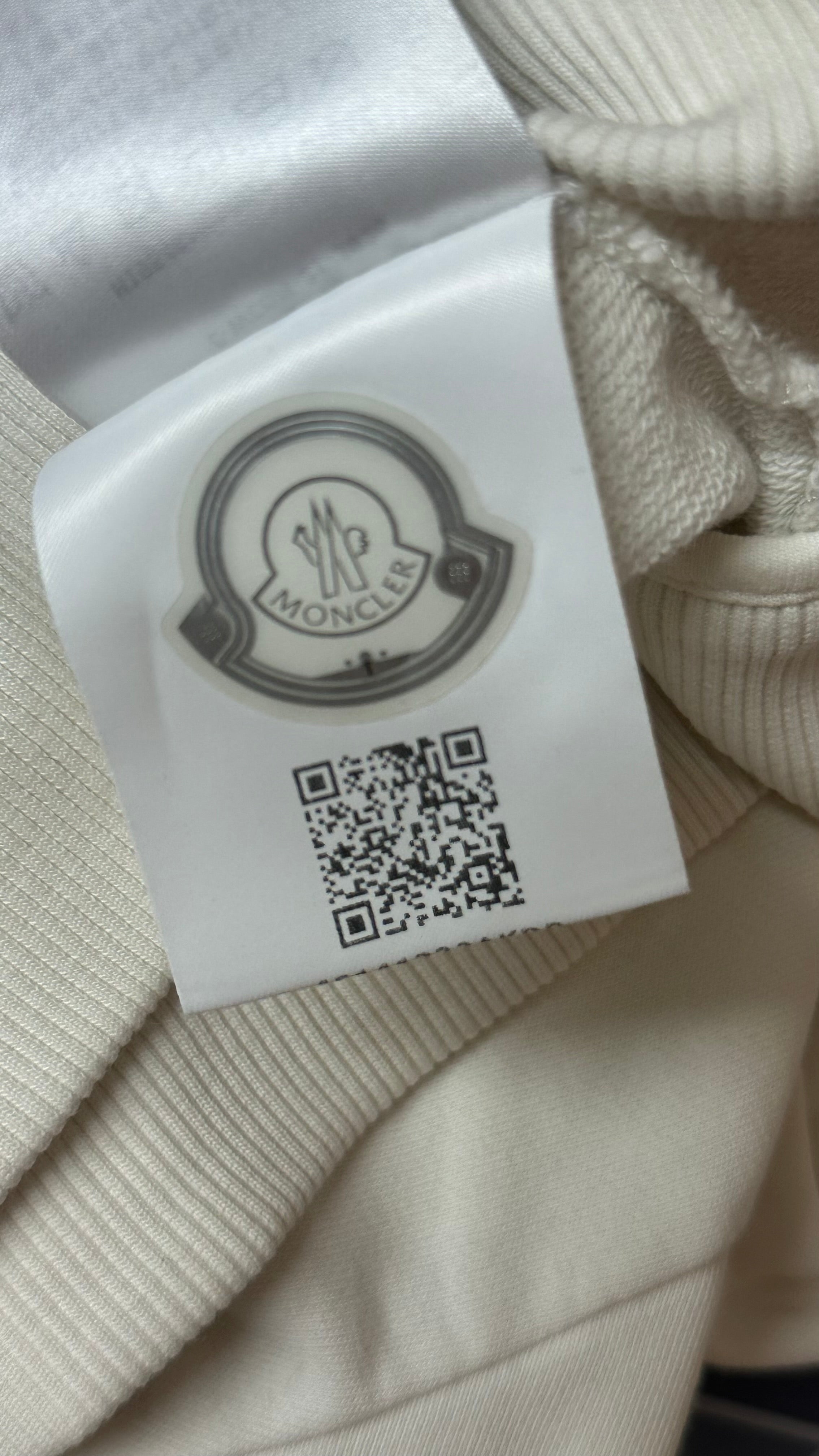 Moncler Dress suit