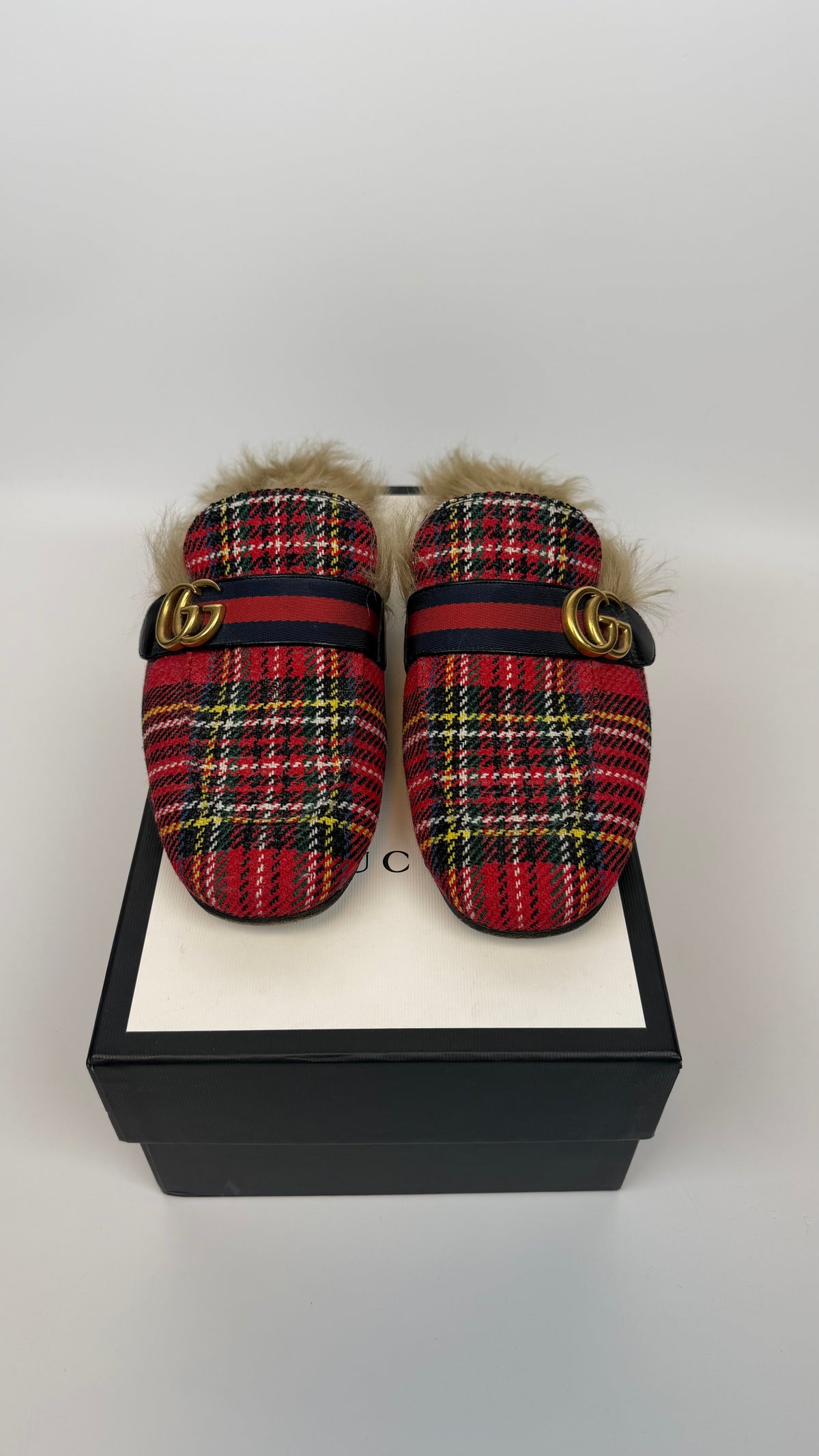 Gucci Loafers Fur / 43