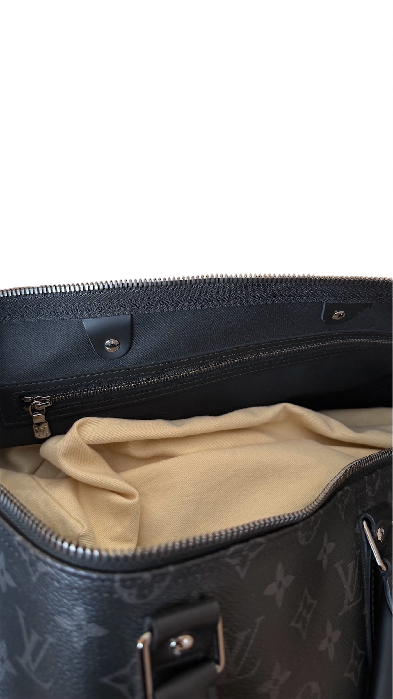 LOUIS VUITTON Limited Edition 50 Keepal