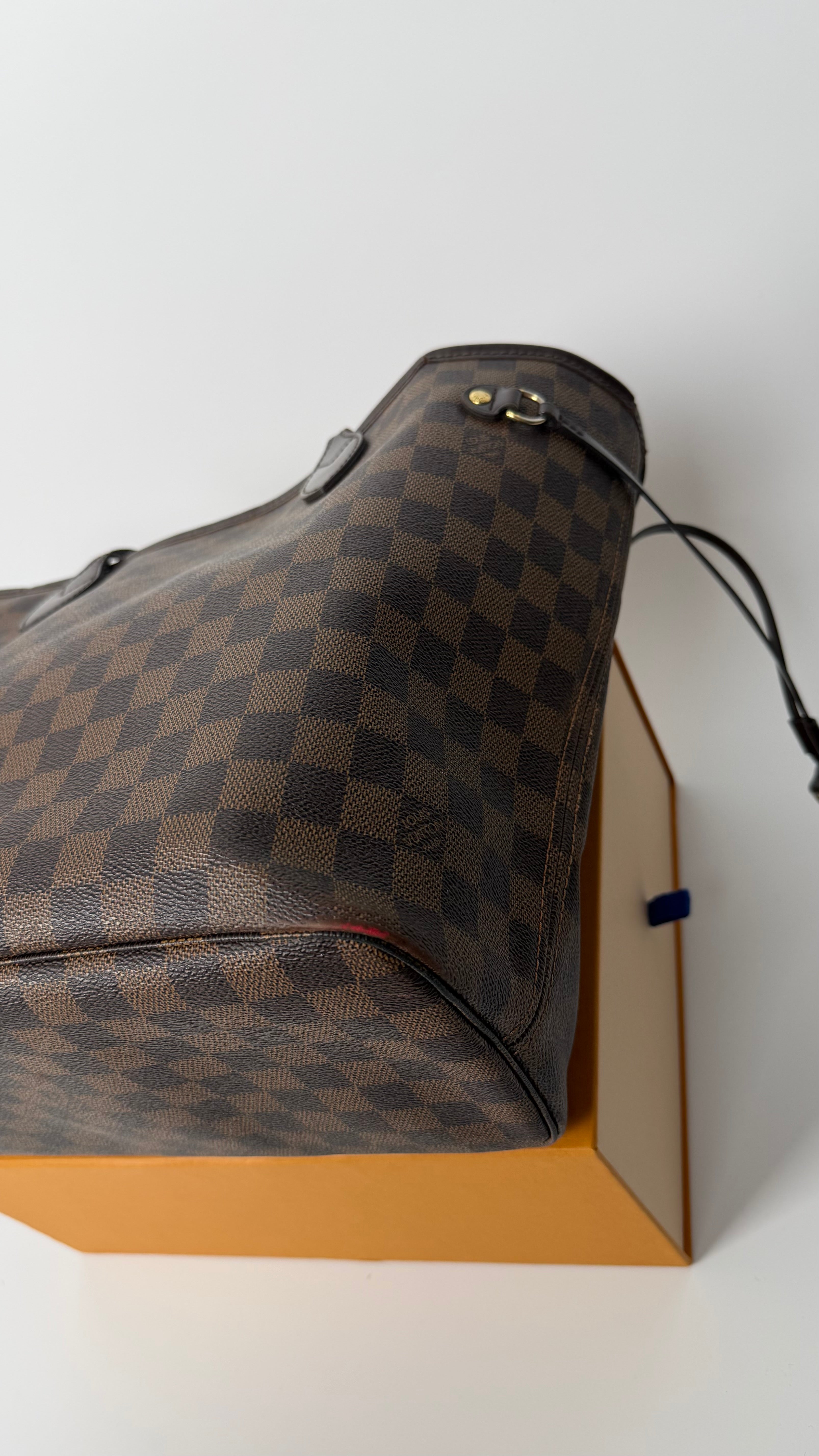 Louis Vuitton Neverfull MM Damier