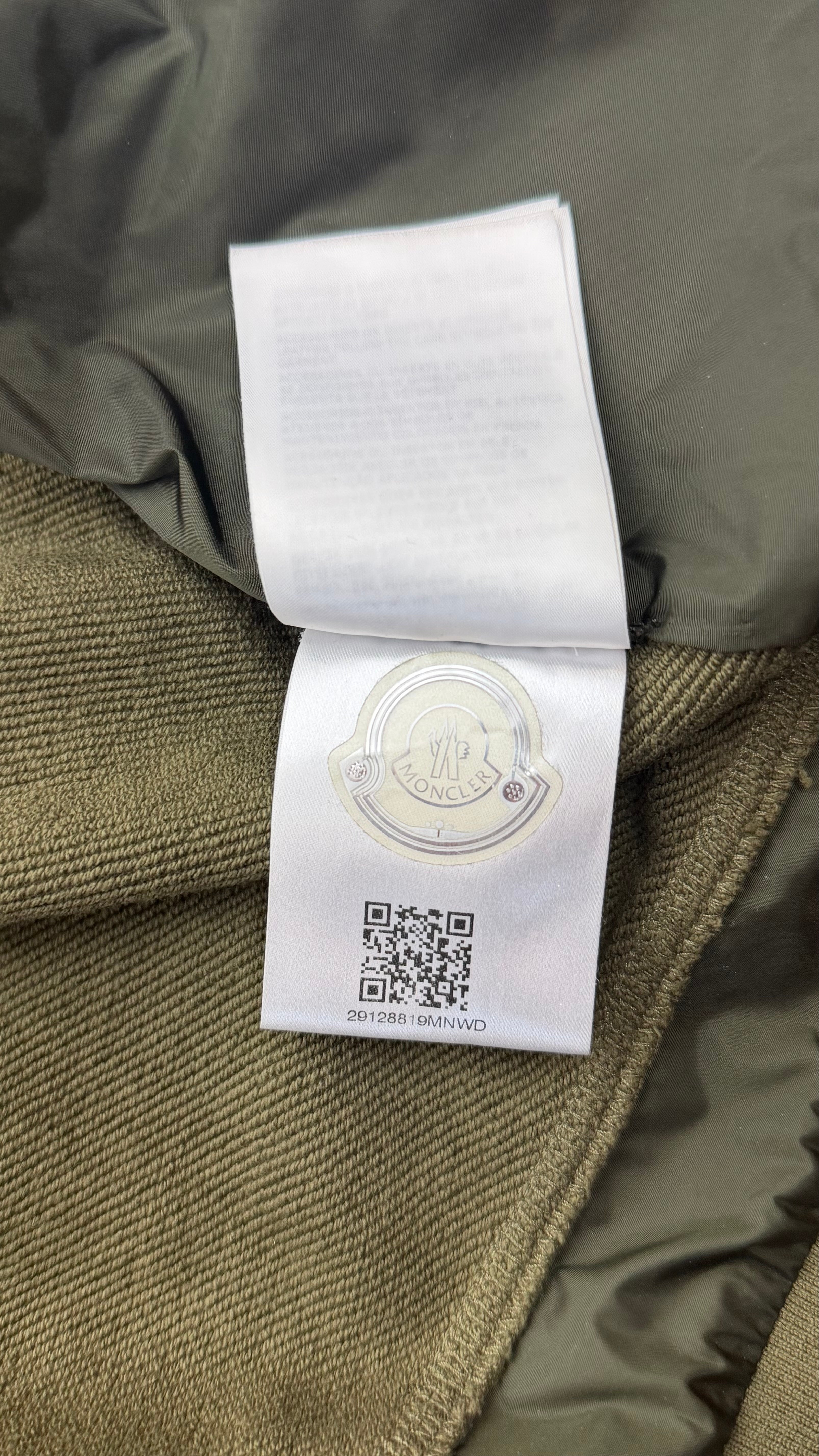 Moncler Tricot Cardigan Khaki Green (L)