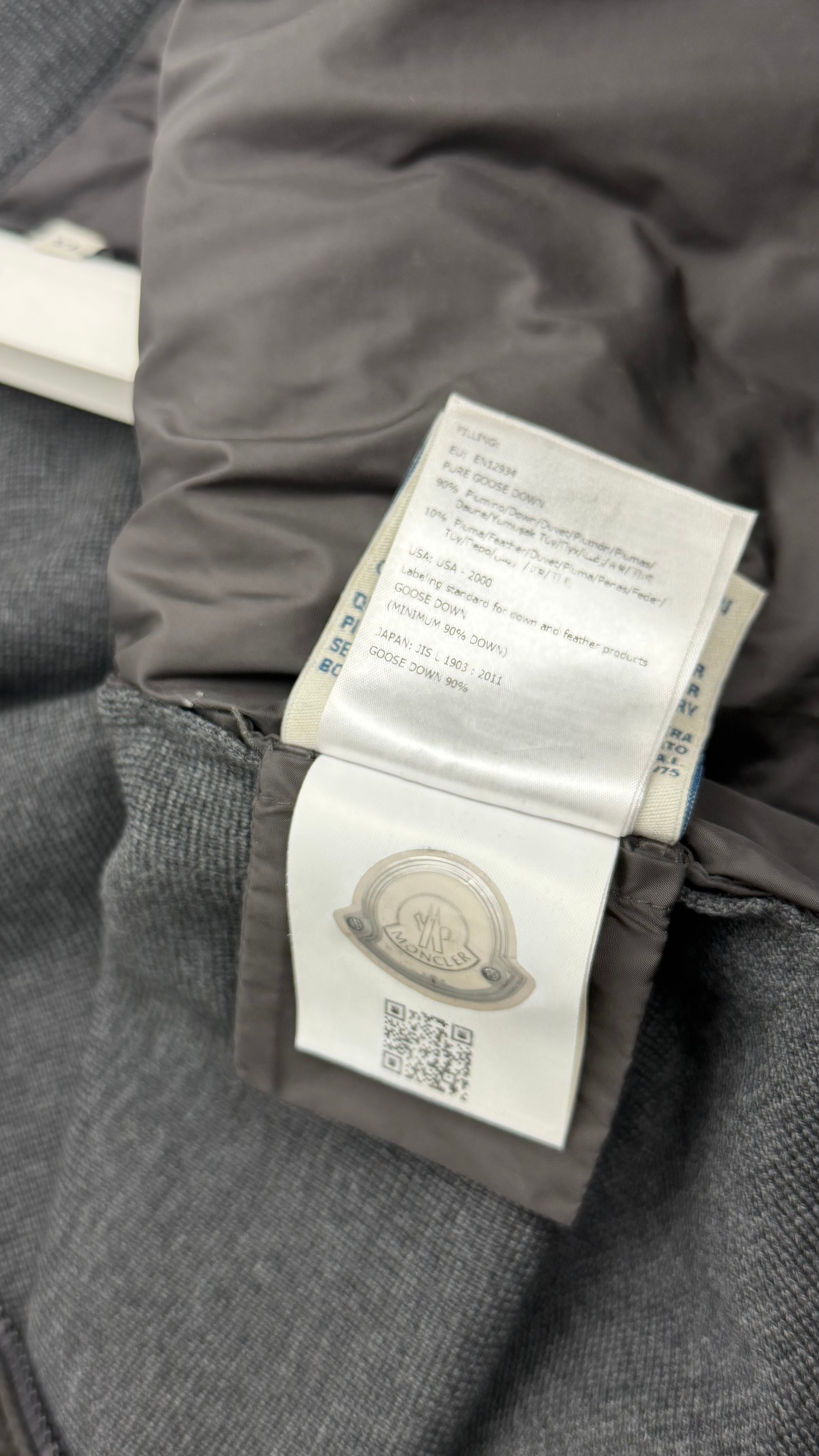 Moncler Tricot Cardigan Grey (L)