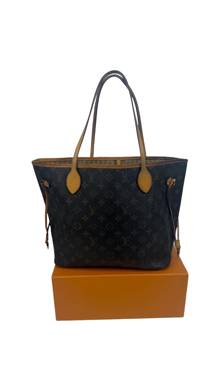 Louis Vuitton Neverfull MM Classic