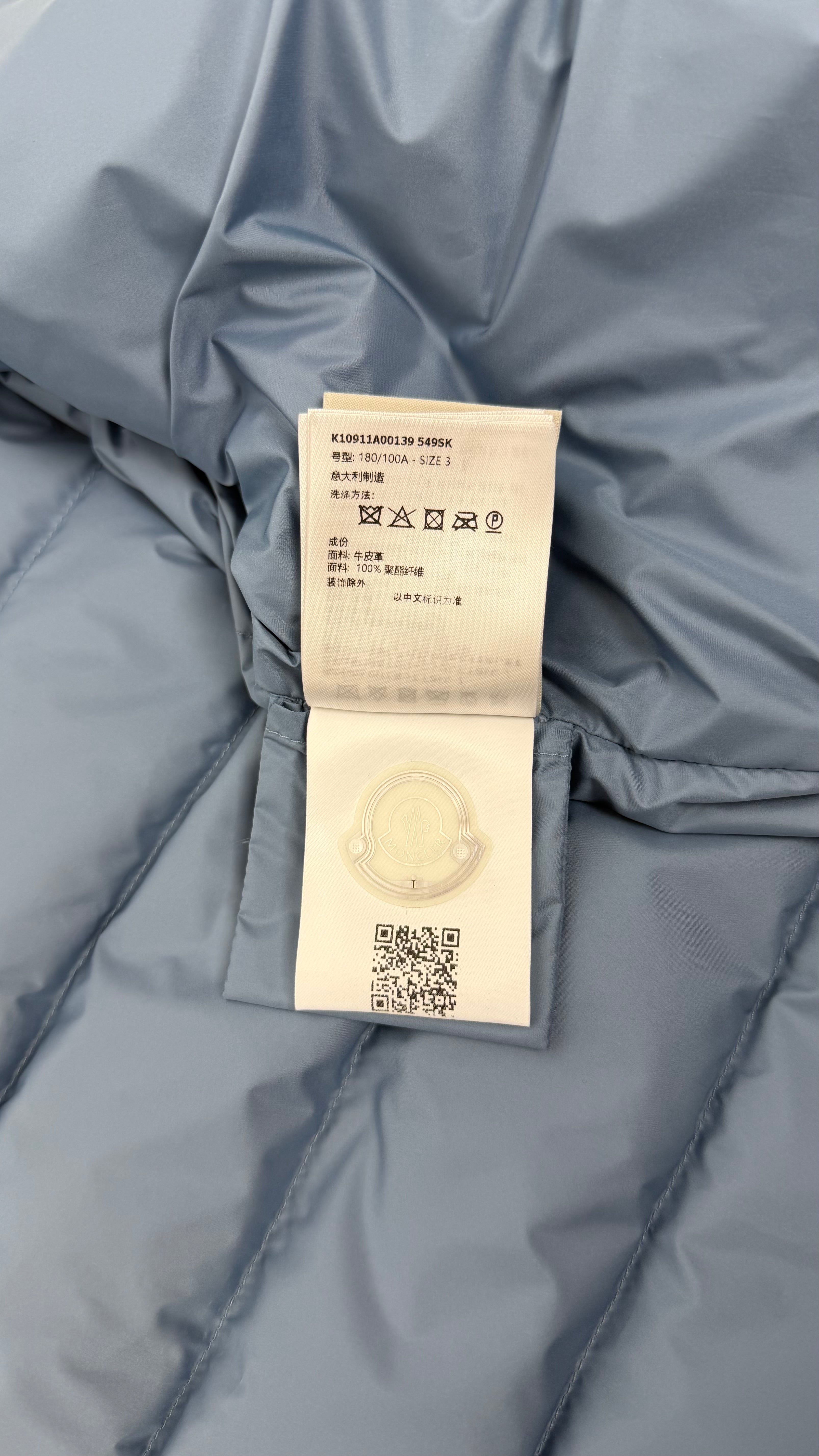 Moncler Sestriere Downjacket Light Blue (L)
