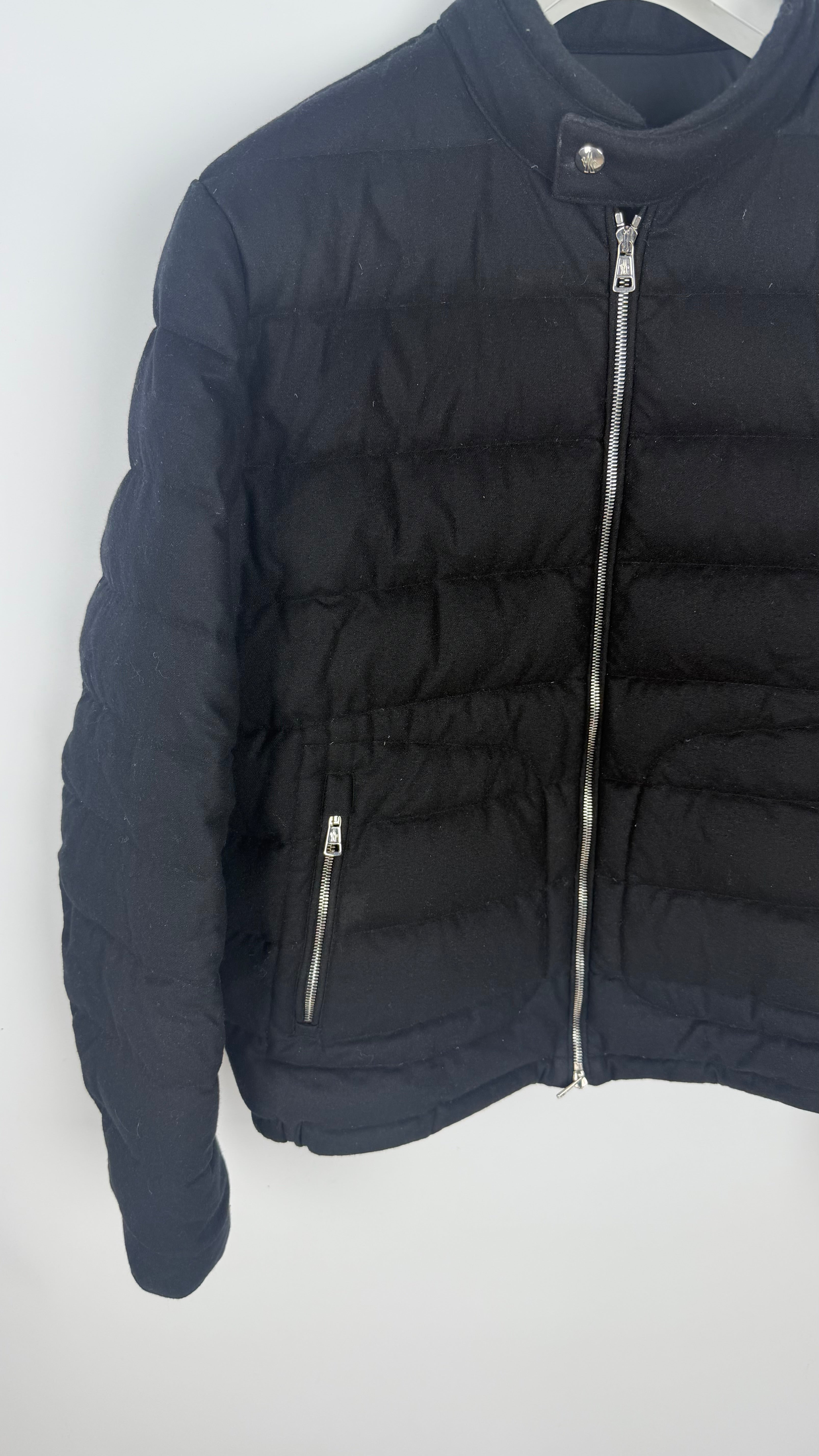 Moncler Cashmere Acorus Black