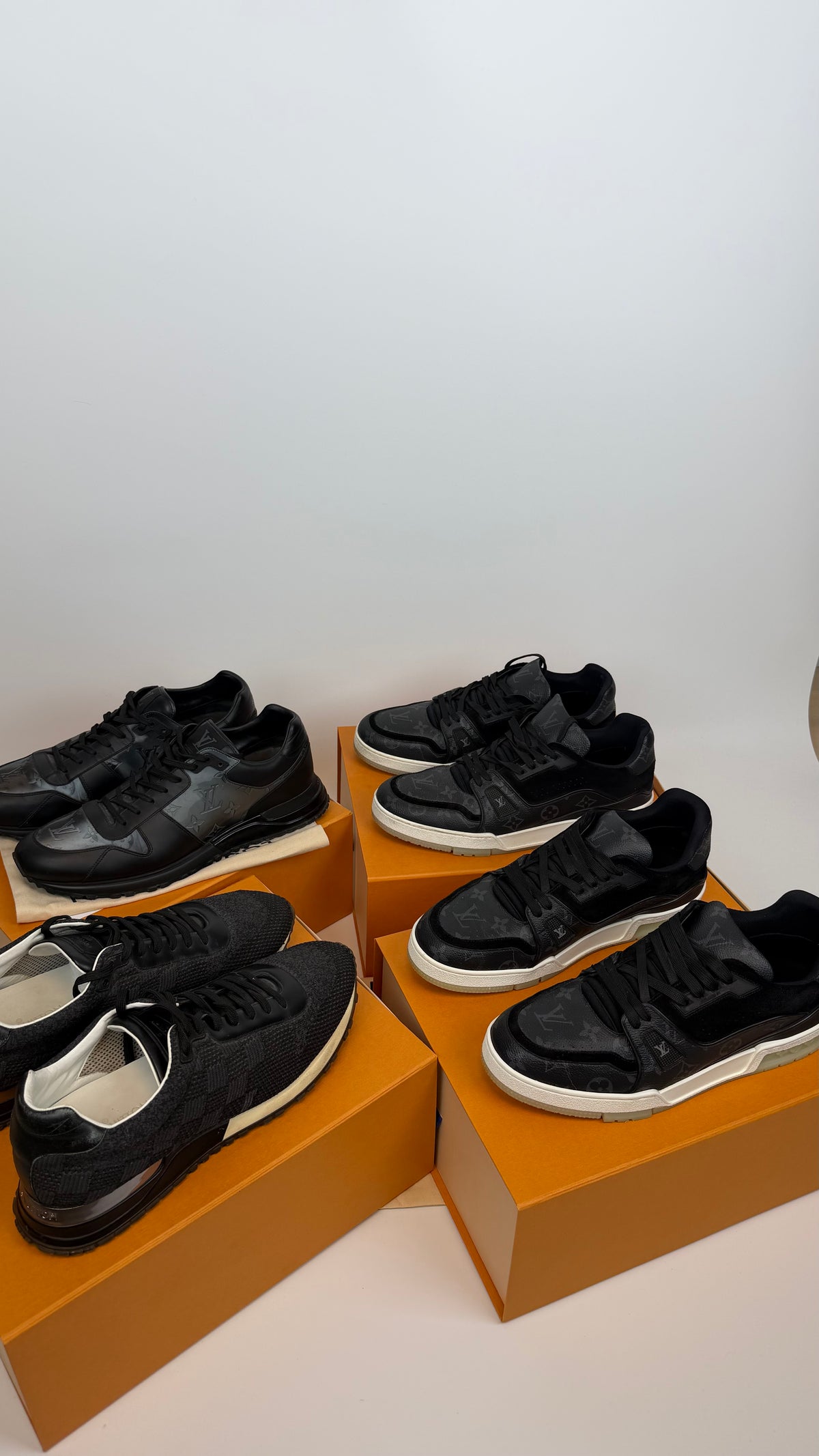 Louis Vuitton Monogram Trainers Black / 43