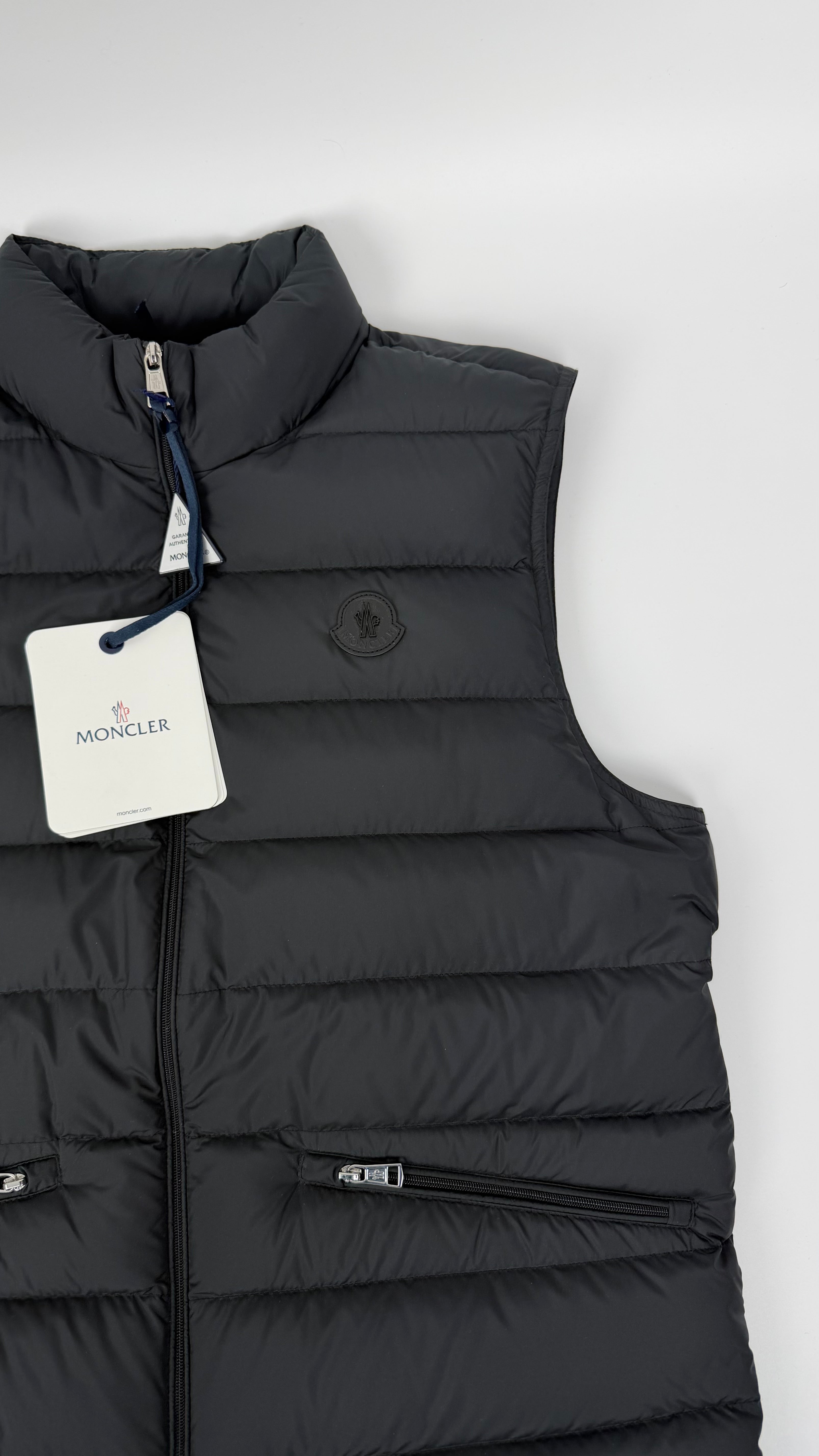 Moncler Lechtal Vest Black (L)