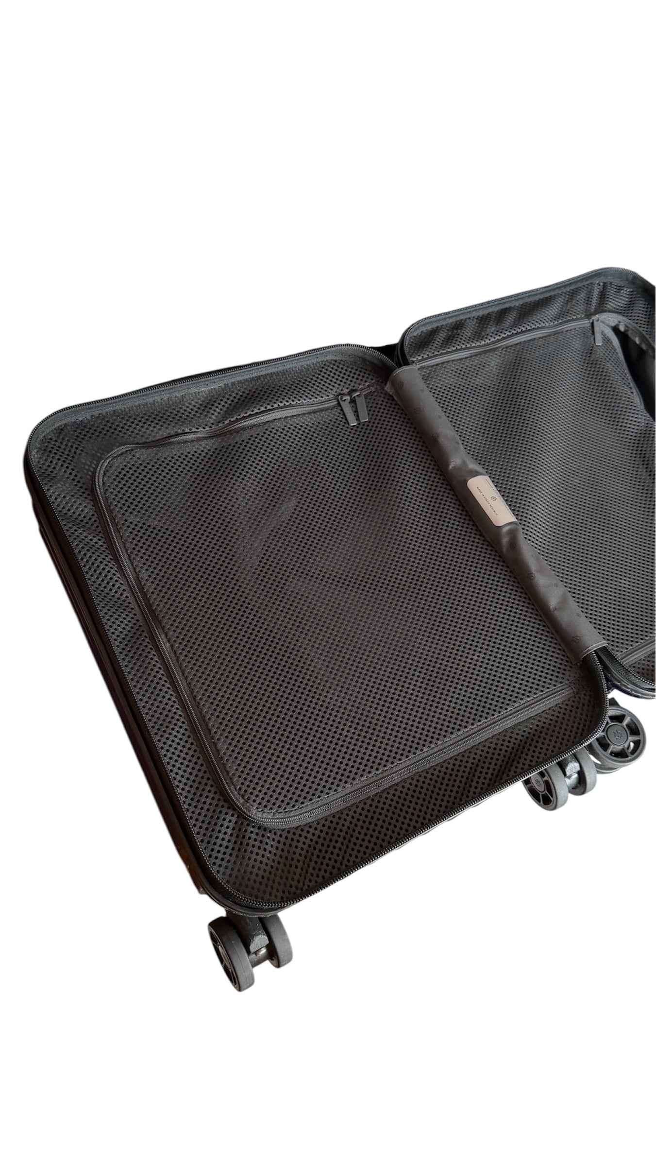 Rimowa Cabin Suit Case Mini