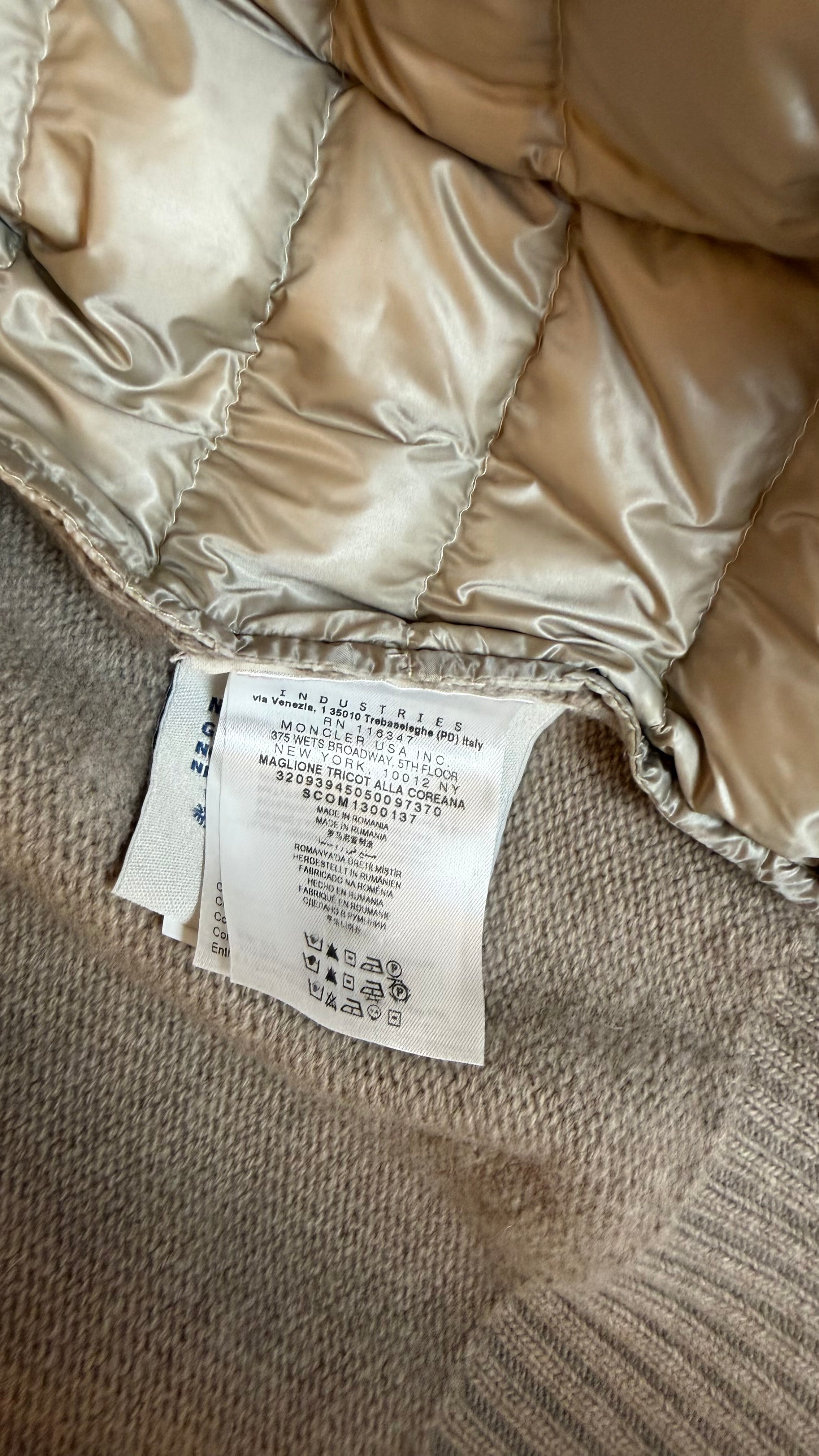 Moncler Cardigan Begie