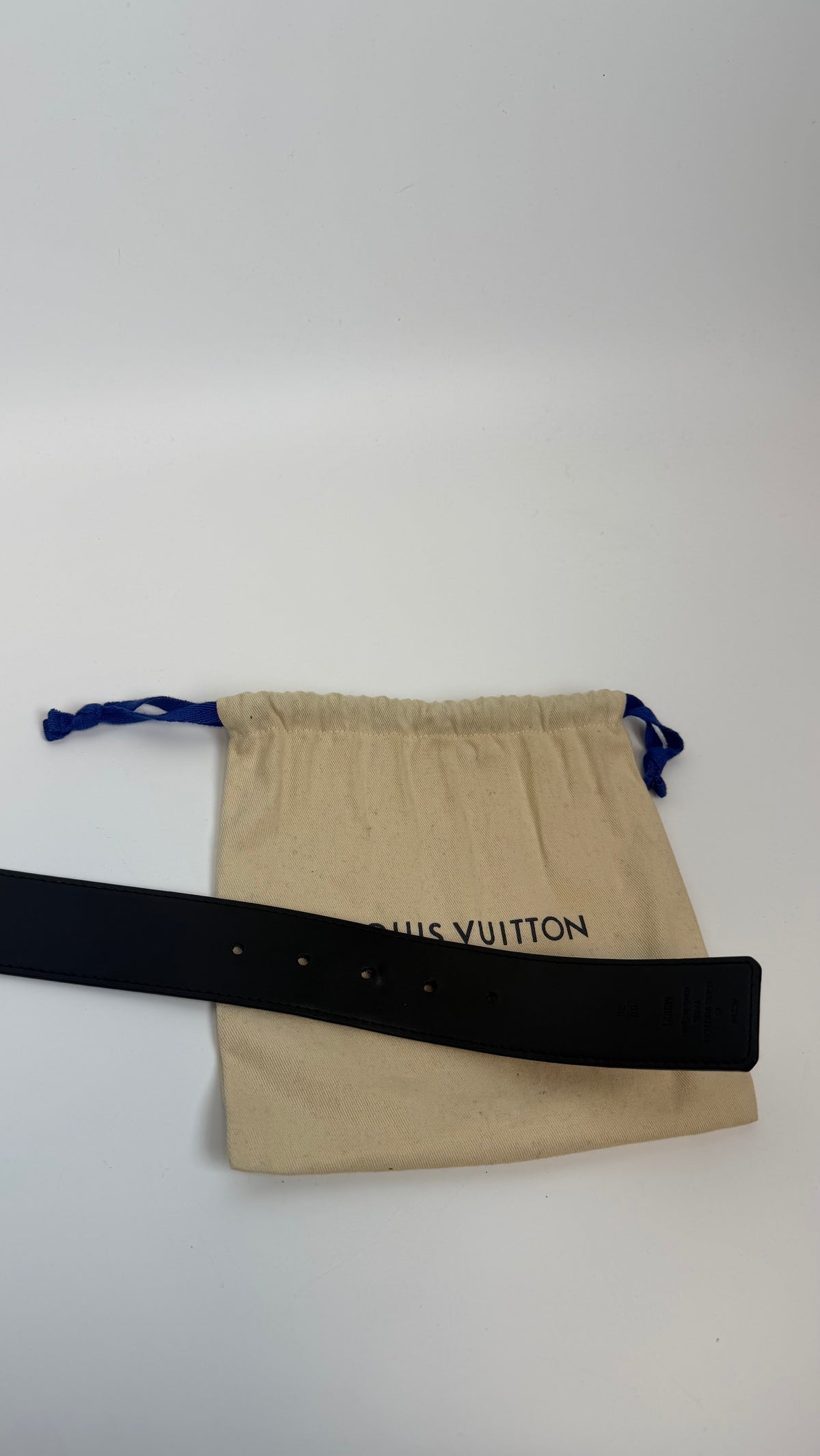 Louis Vuitton Reversible Belt / 85