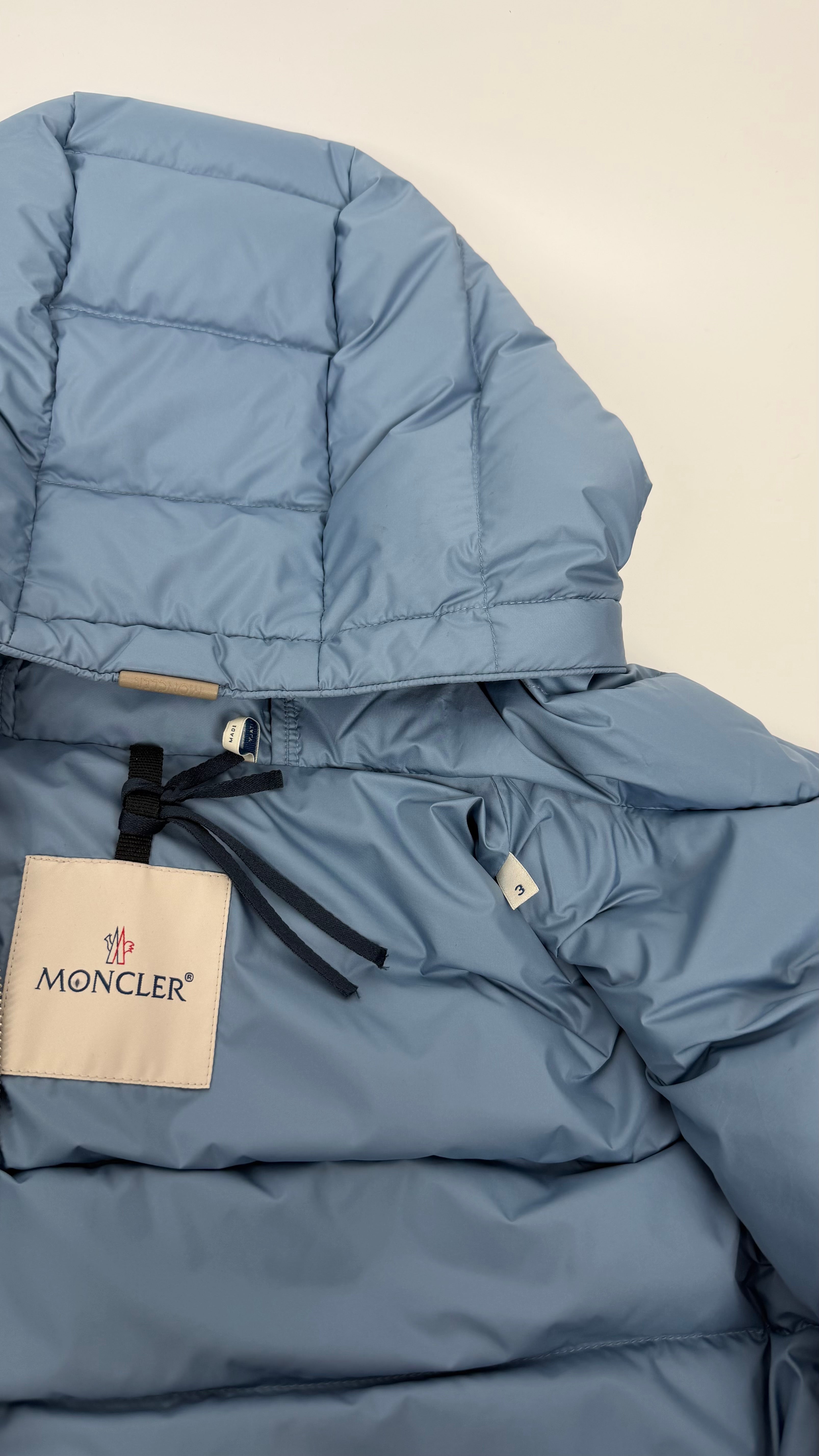 Moncler Sestriere Downjacket Light Blue (L)