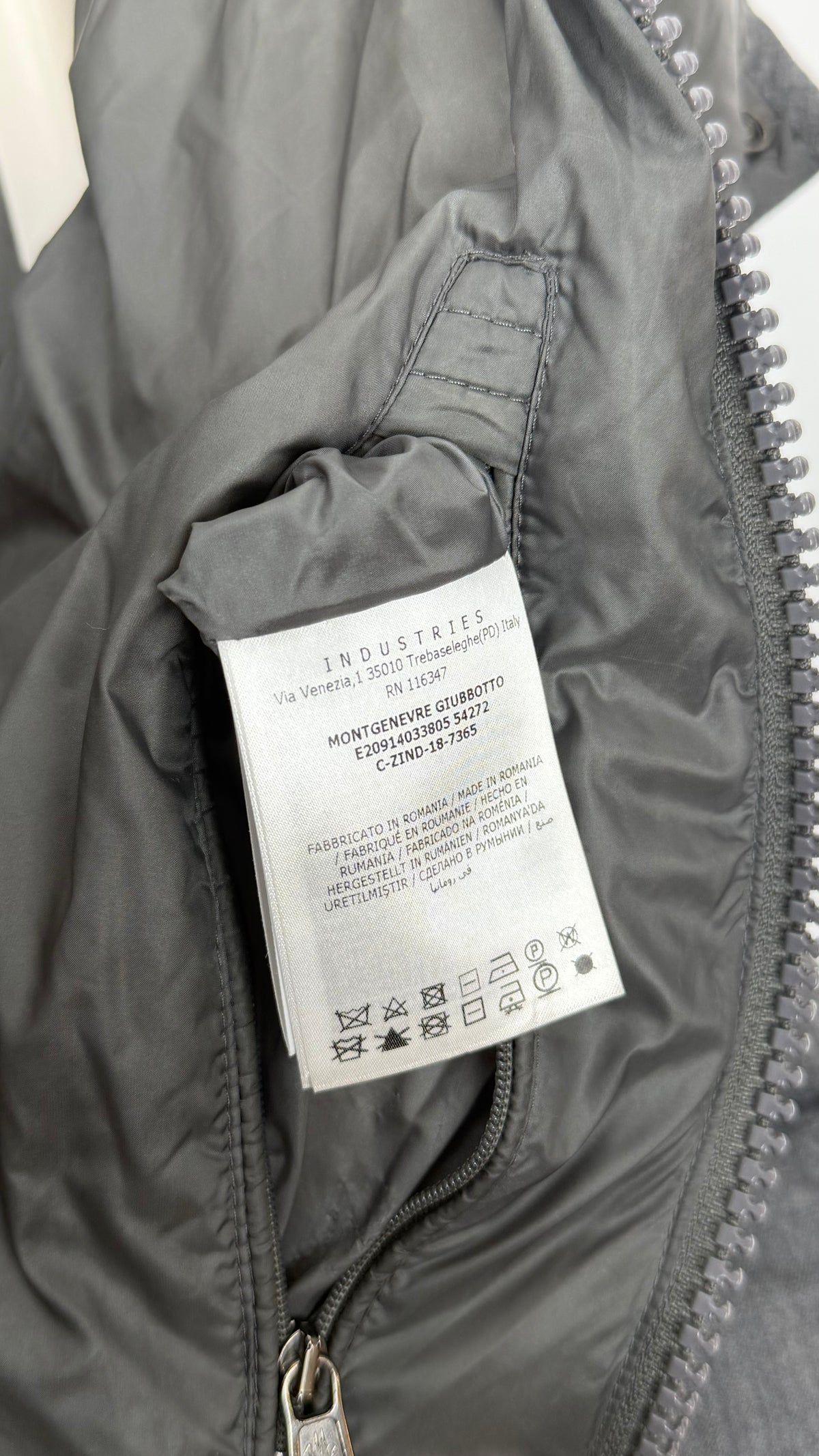Moncler Montgenevre Jacket Grey
