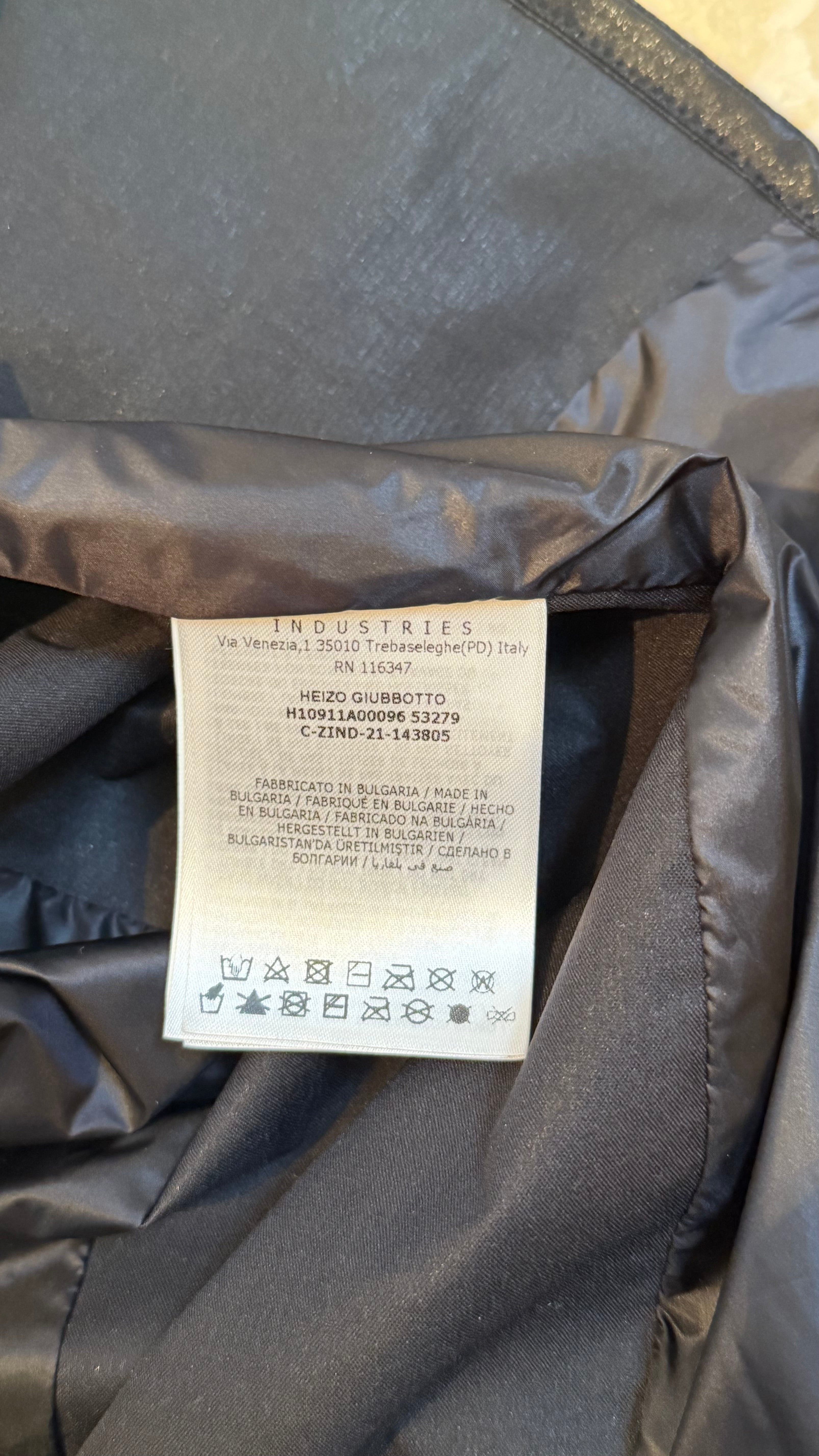 Moncler Heizo Vest Black