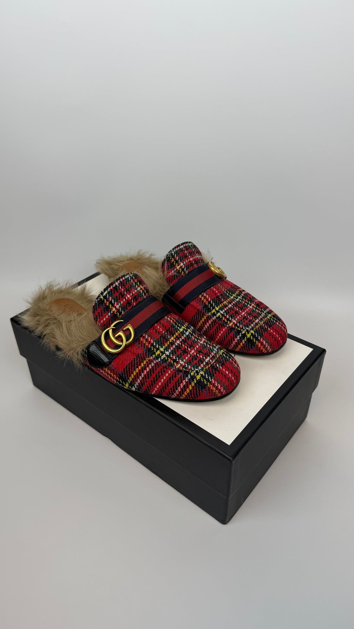 Gucci Loafers Fur / 43