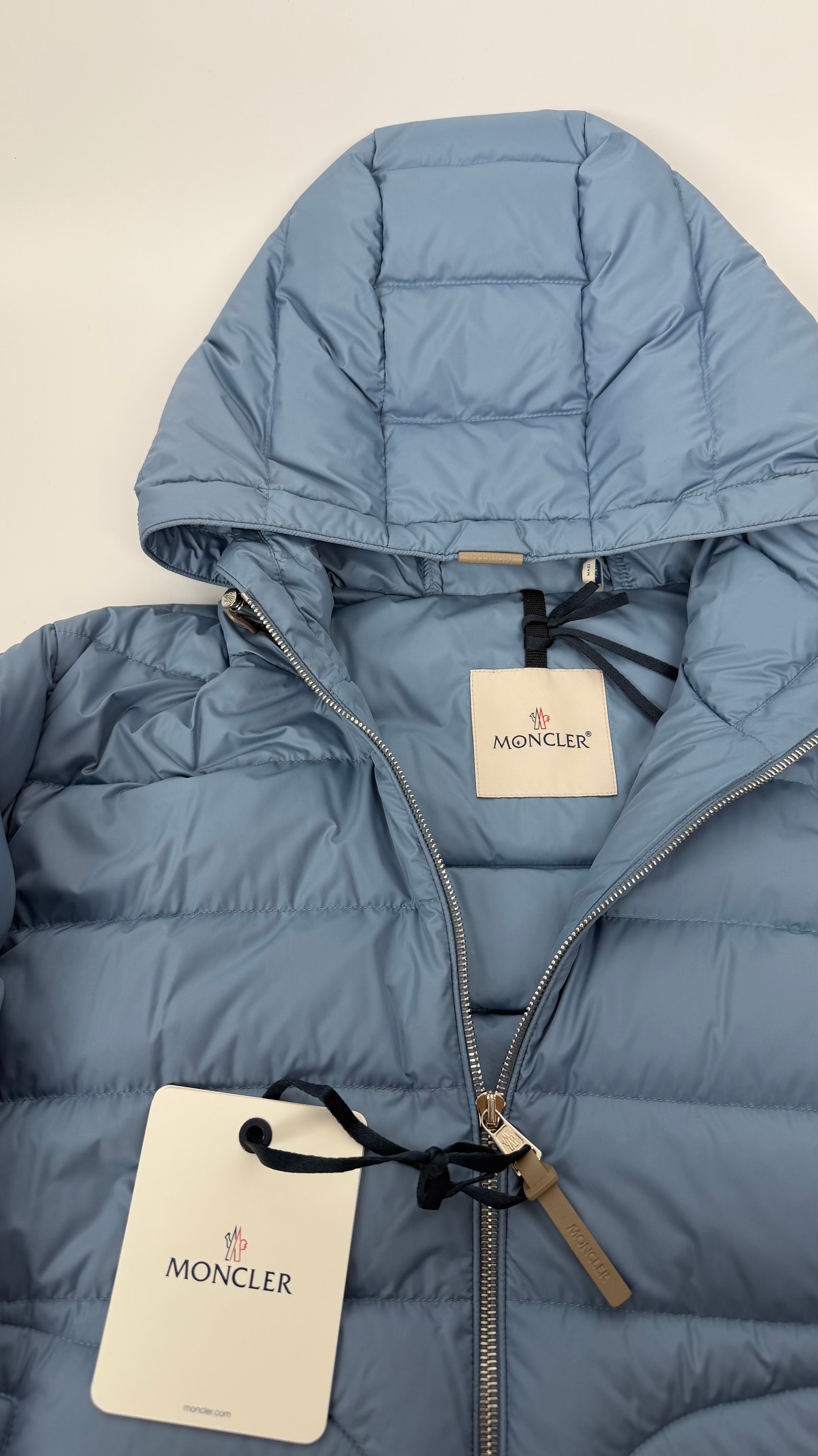 Moncler Sestriere Downjacket Light Blue (L)