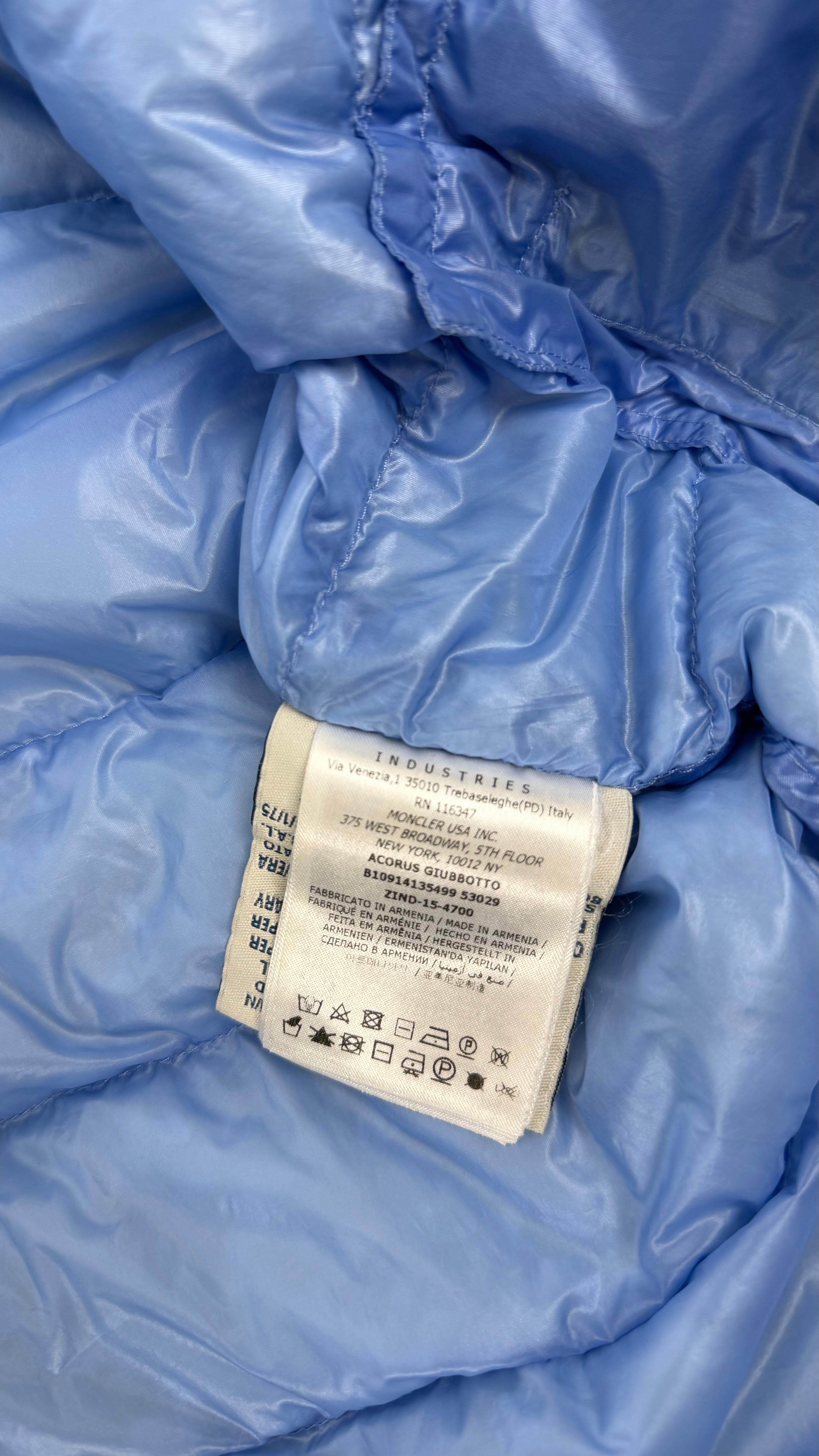 Moncler Acorus Baby Blue (3)