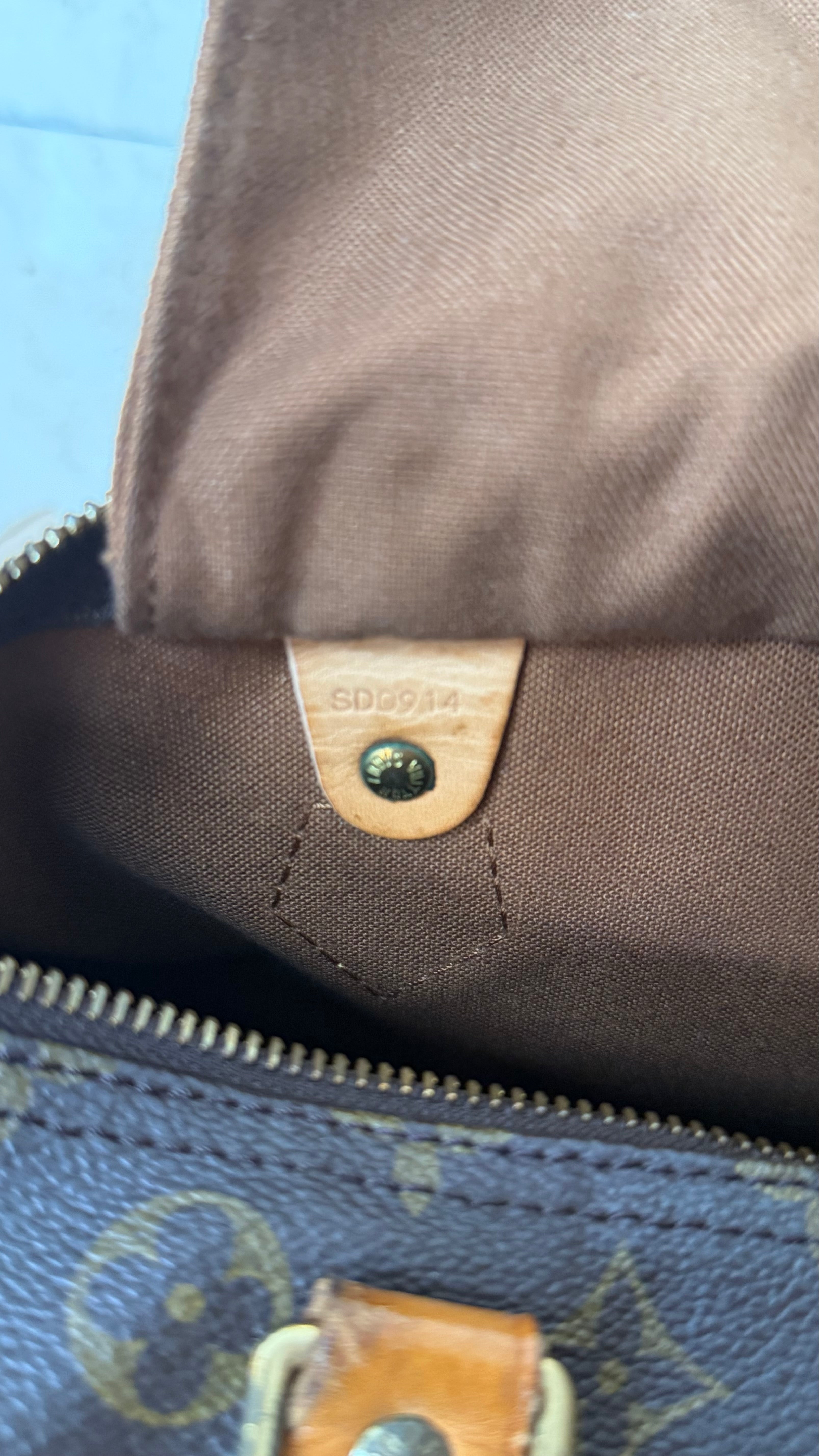 Louis Vuitton Speedy 25