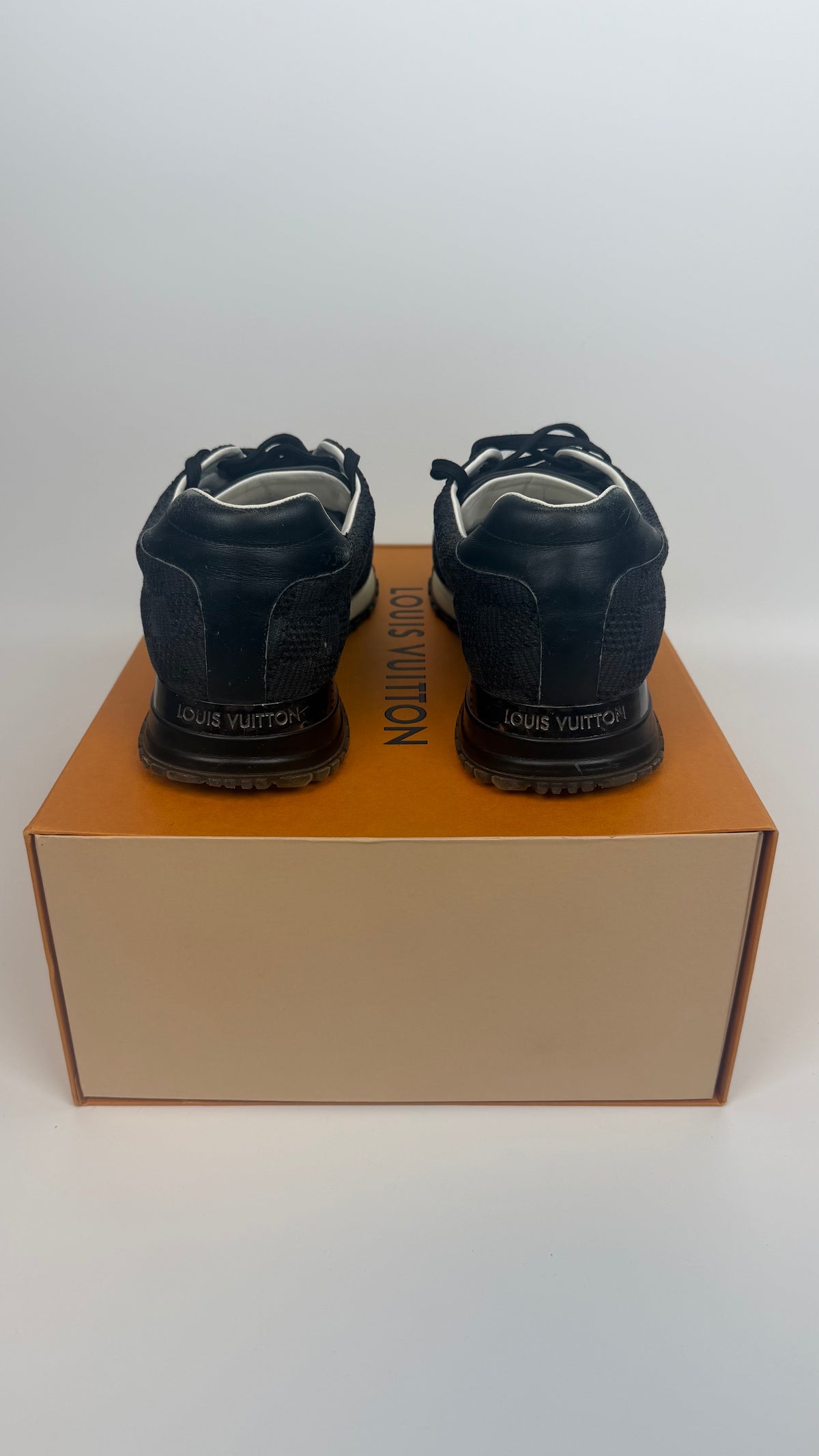 Louis Vuitton Monogram Sneakers / 42.5