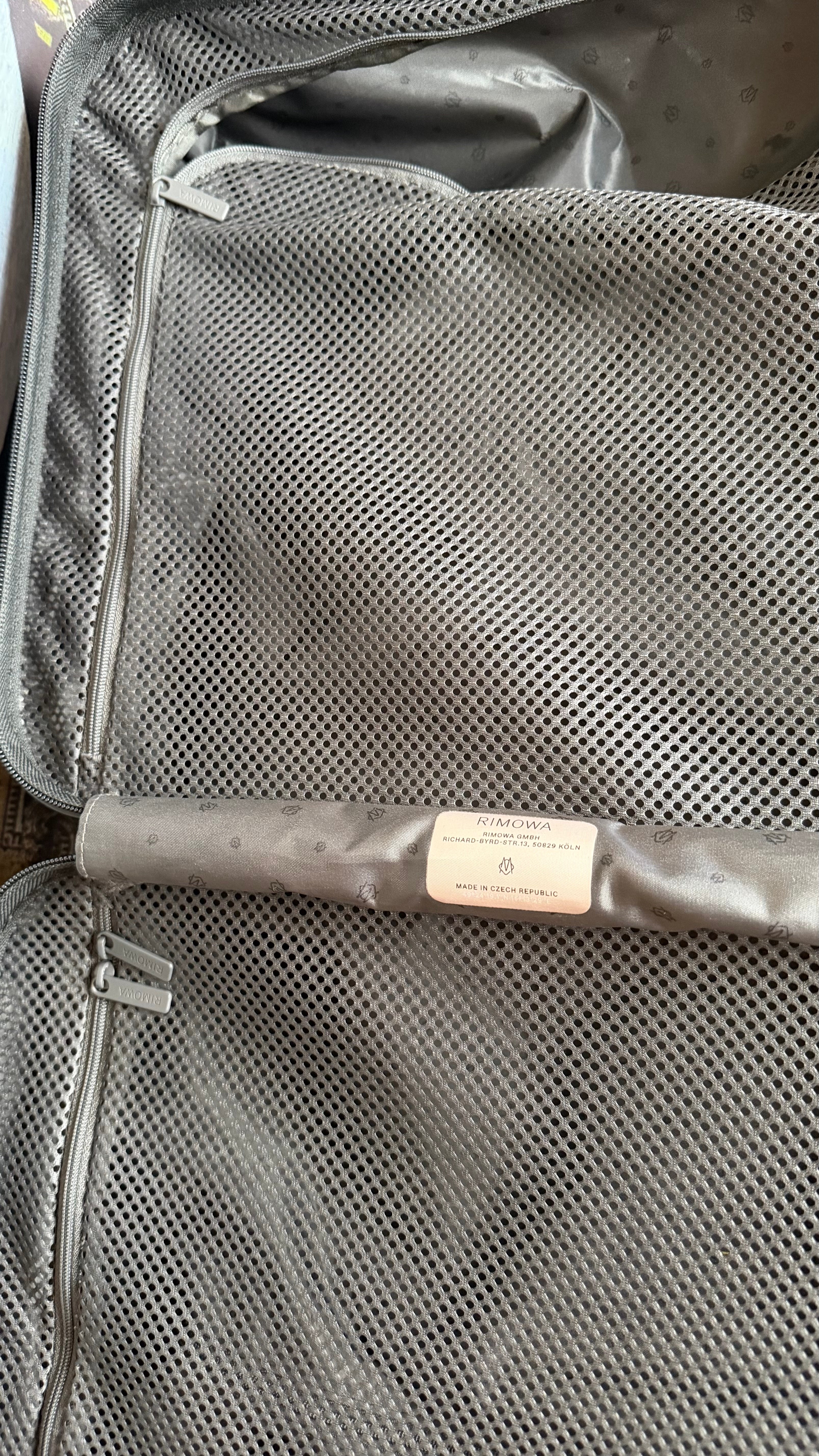 Rimowa Cabin Suit Case Mini