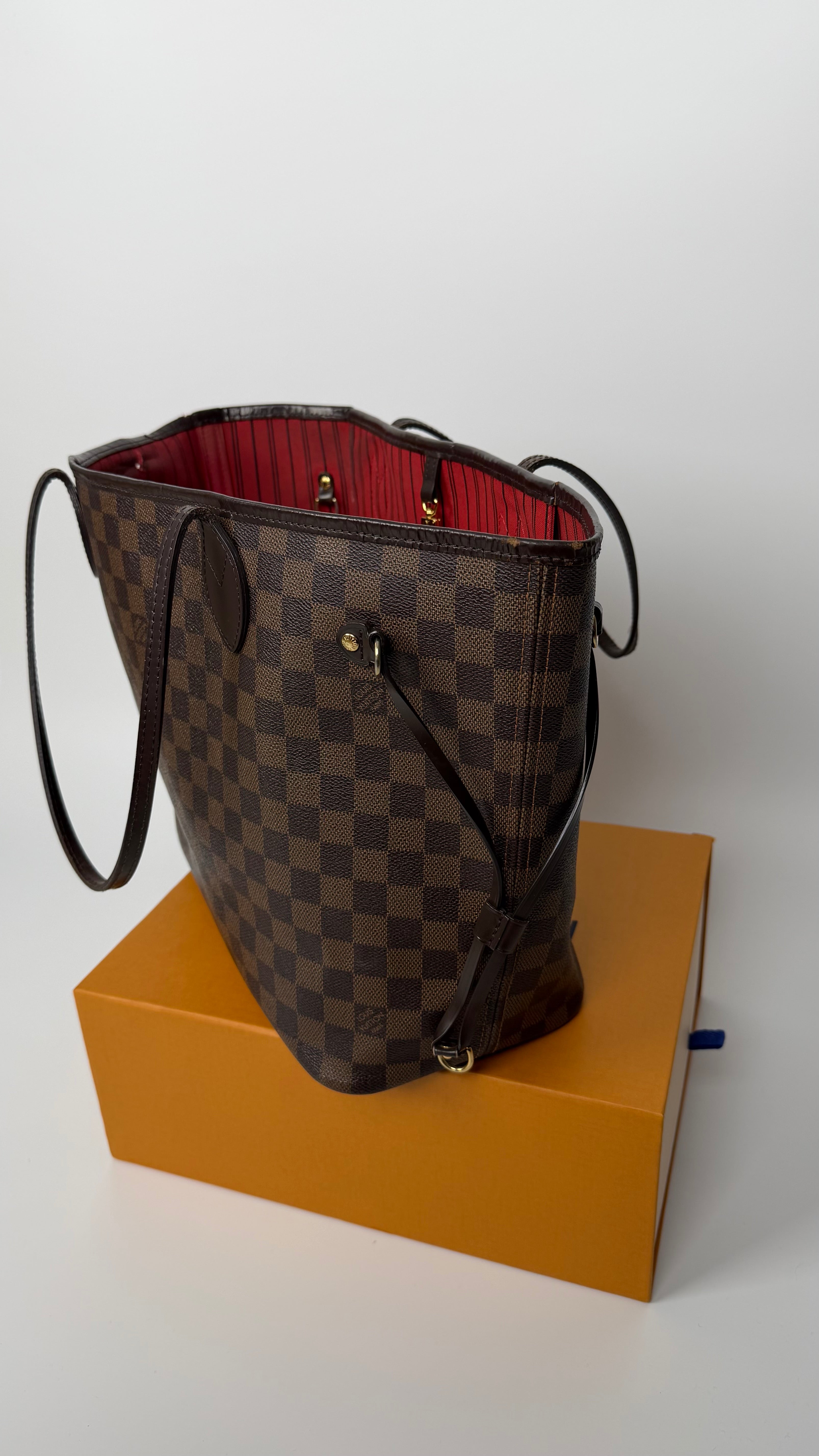 Louis Vuitton Neverfull MM Damier