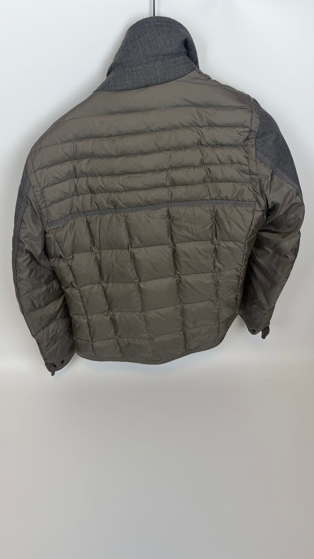 Moncler Blais Jacket Grey / 2