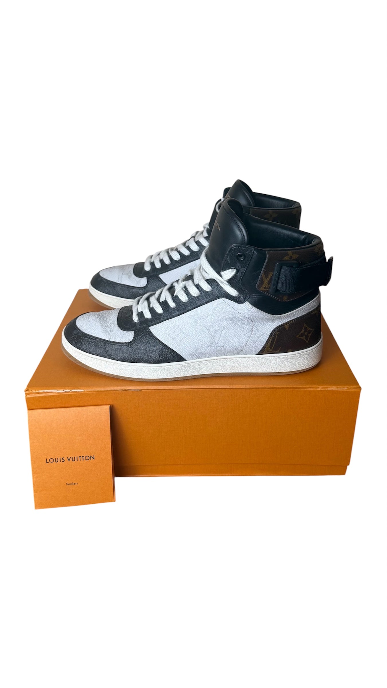 Louis Vuitton High top sneakers