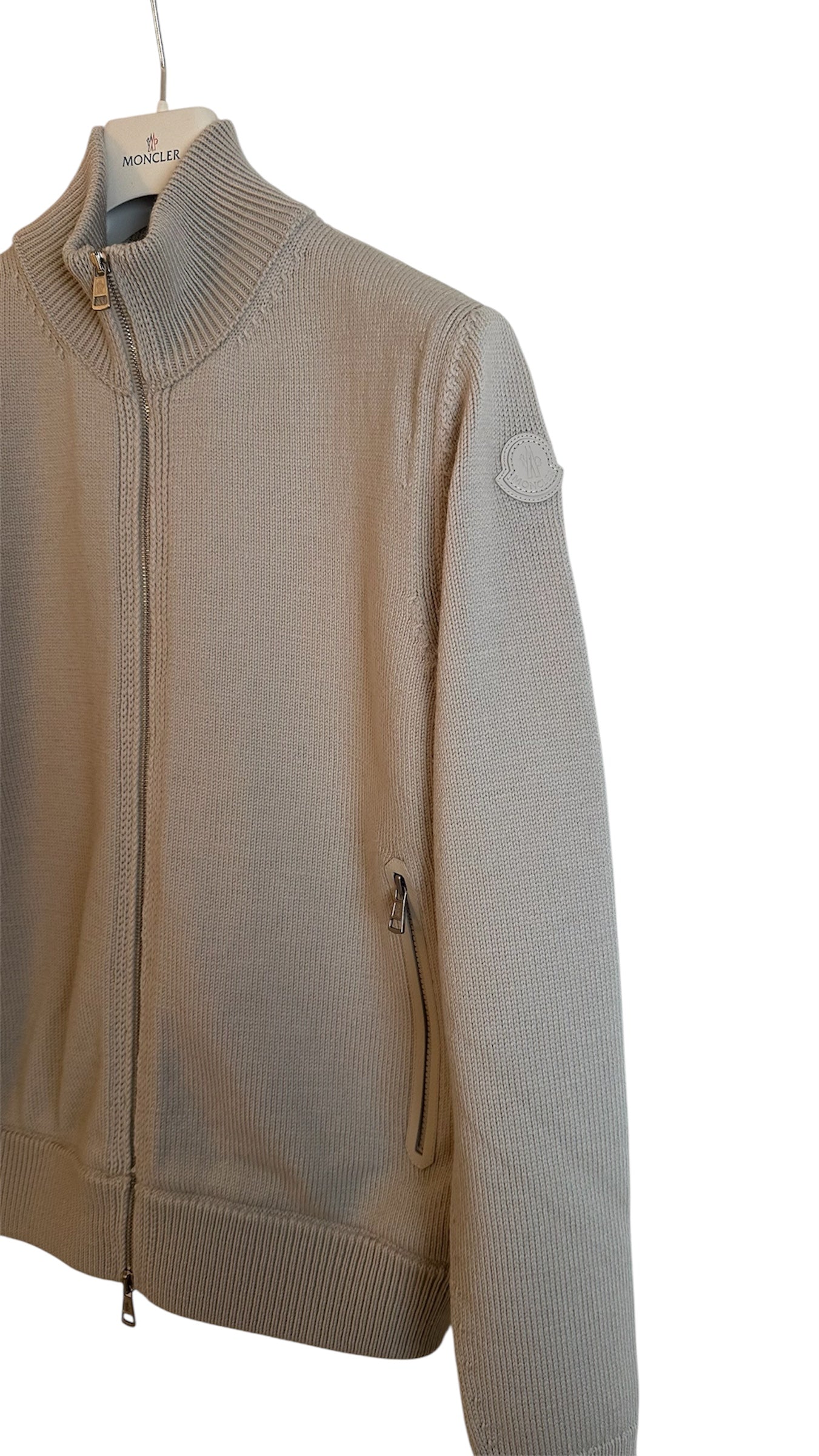 Moncler Cardigan Begie New