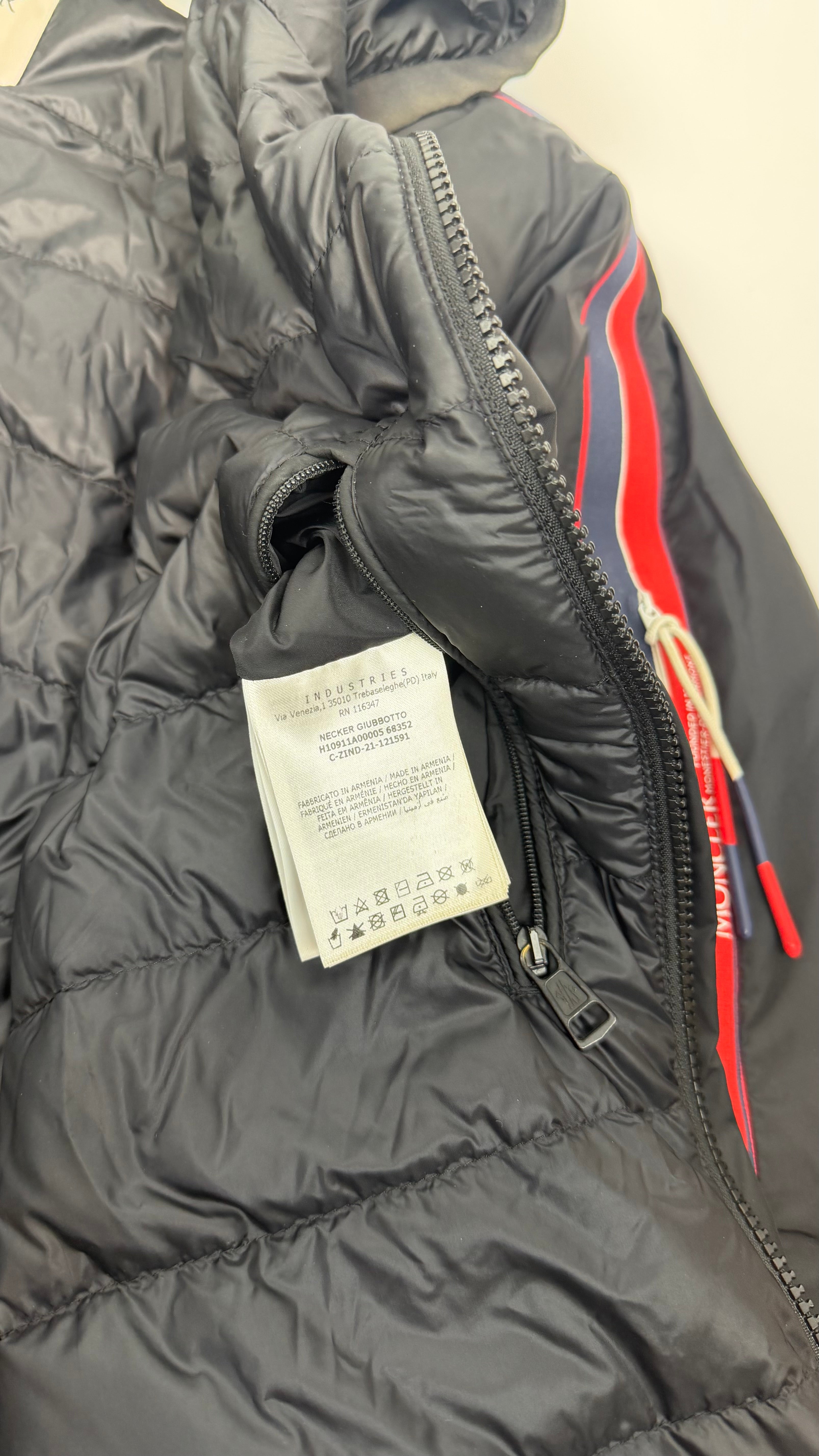 Moncler Necker Jacket Black (3)