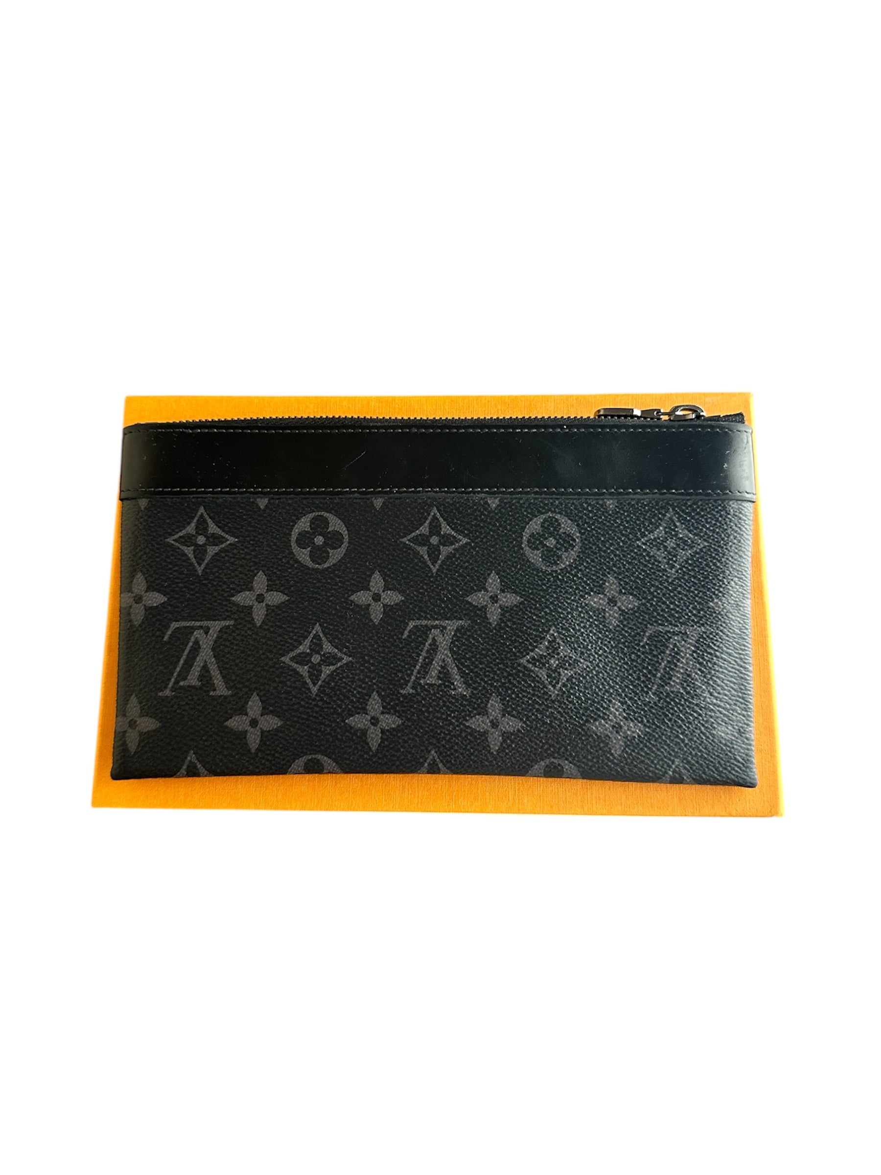Louis Vuitton Discovery Pochette