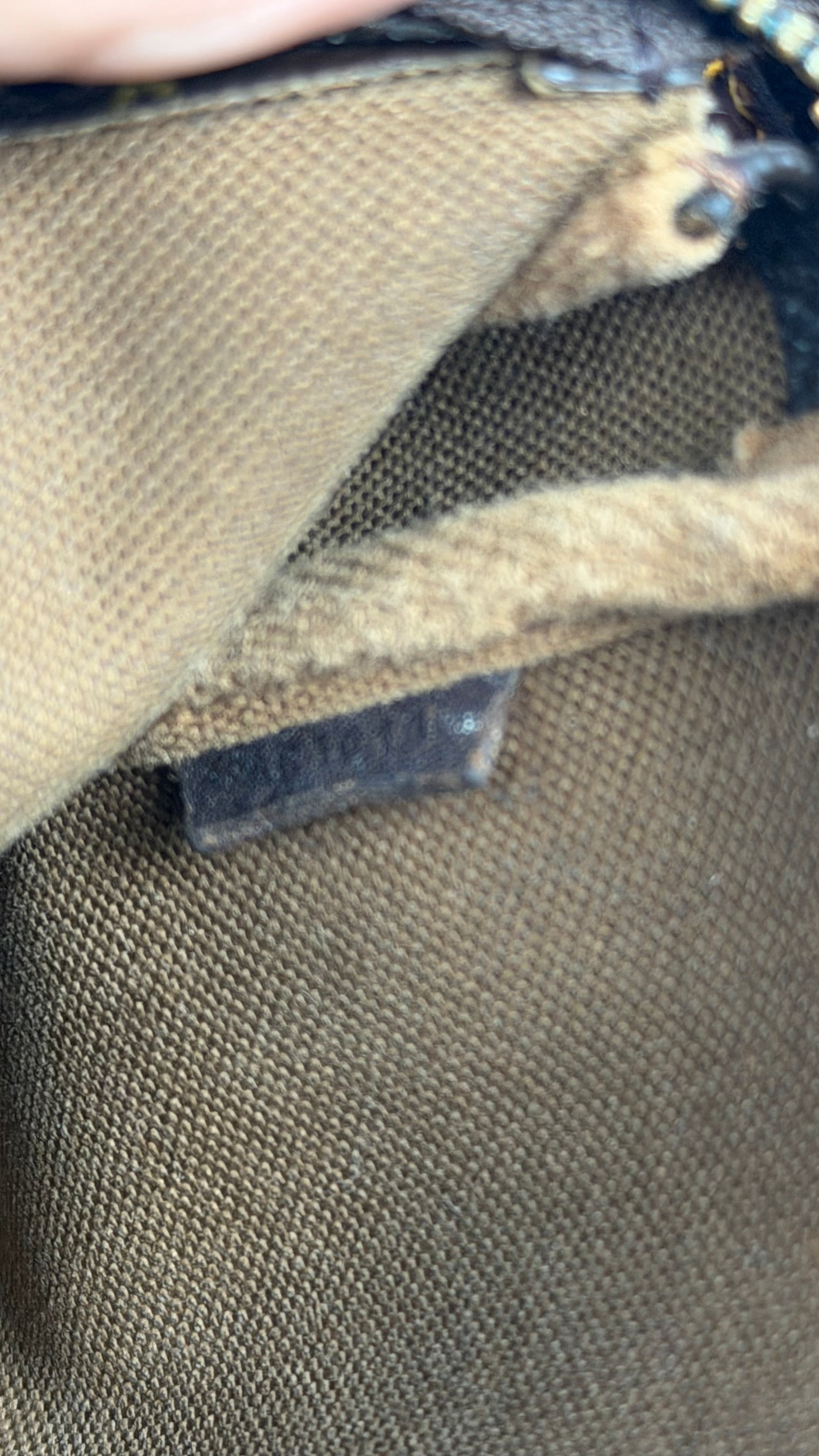 Louis Vuitton Pochette  Accessoires Long Band