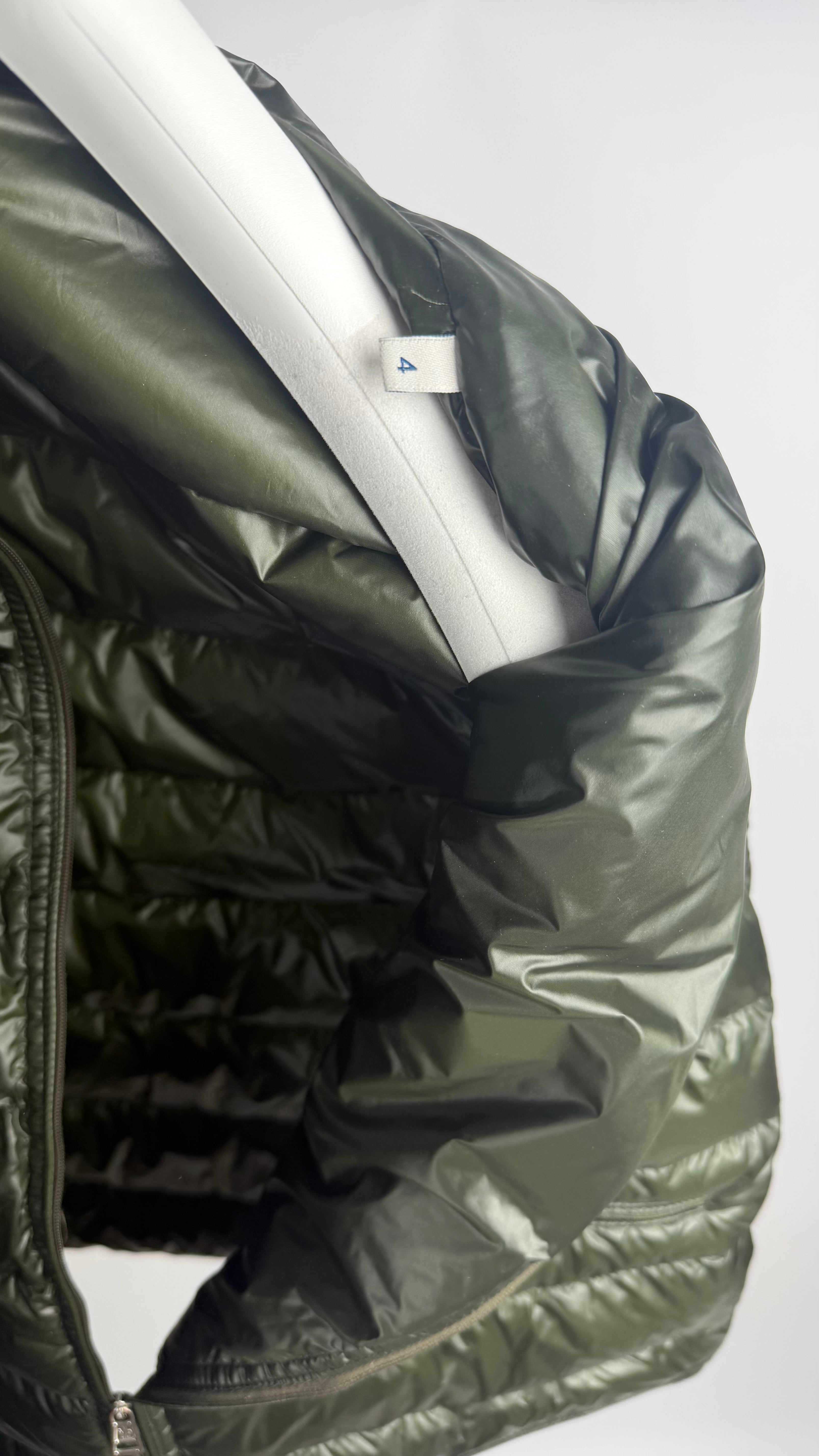 Moncler Gui Olive Green (4)