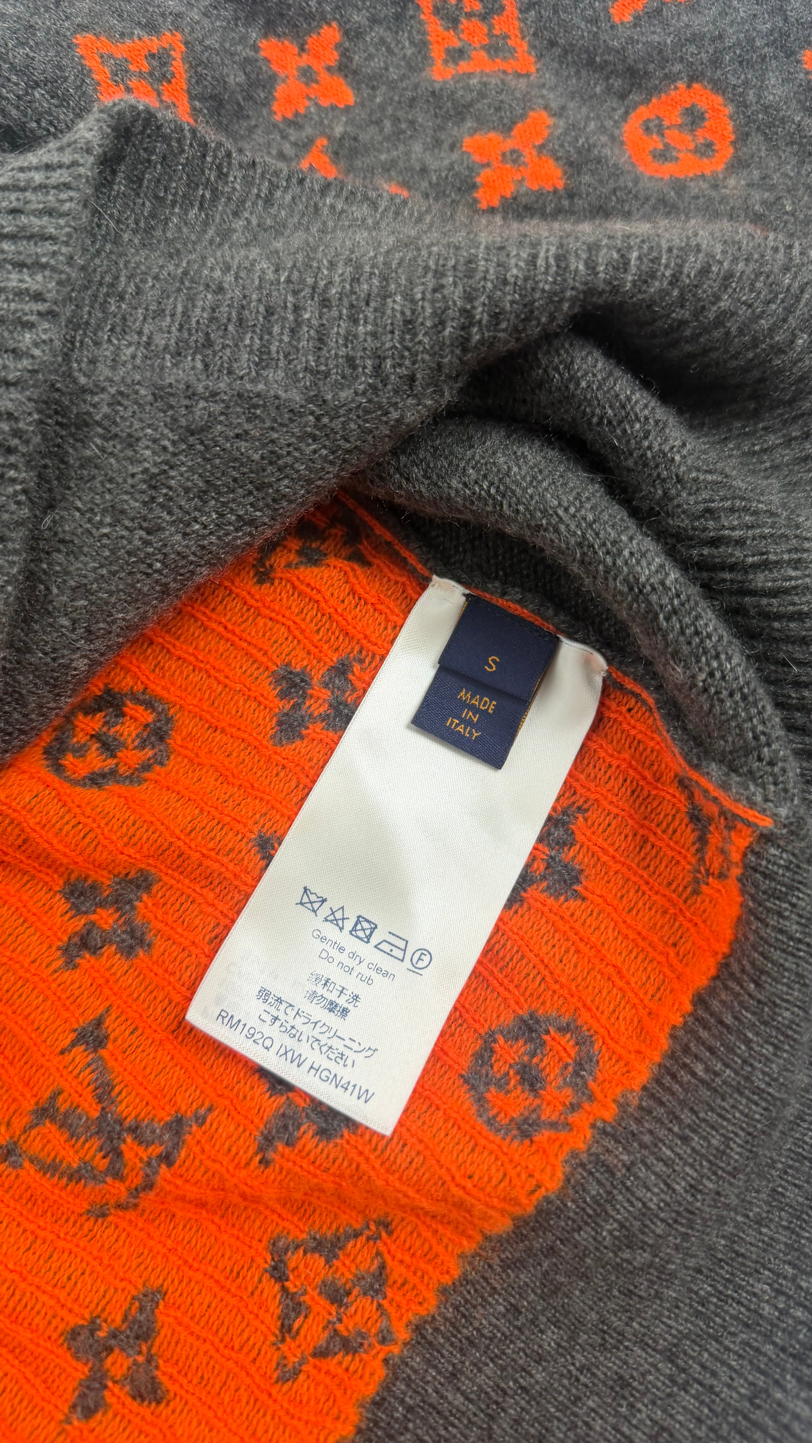 Louis Vuitton Cashmere Monogram Sweather (S)