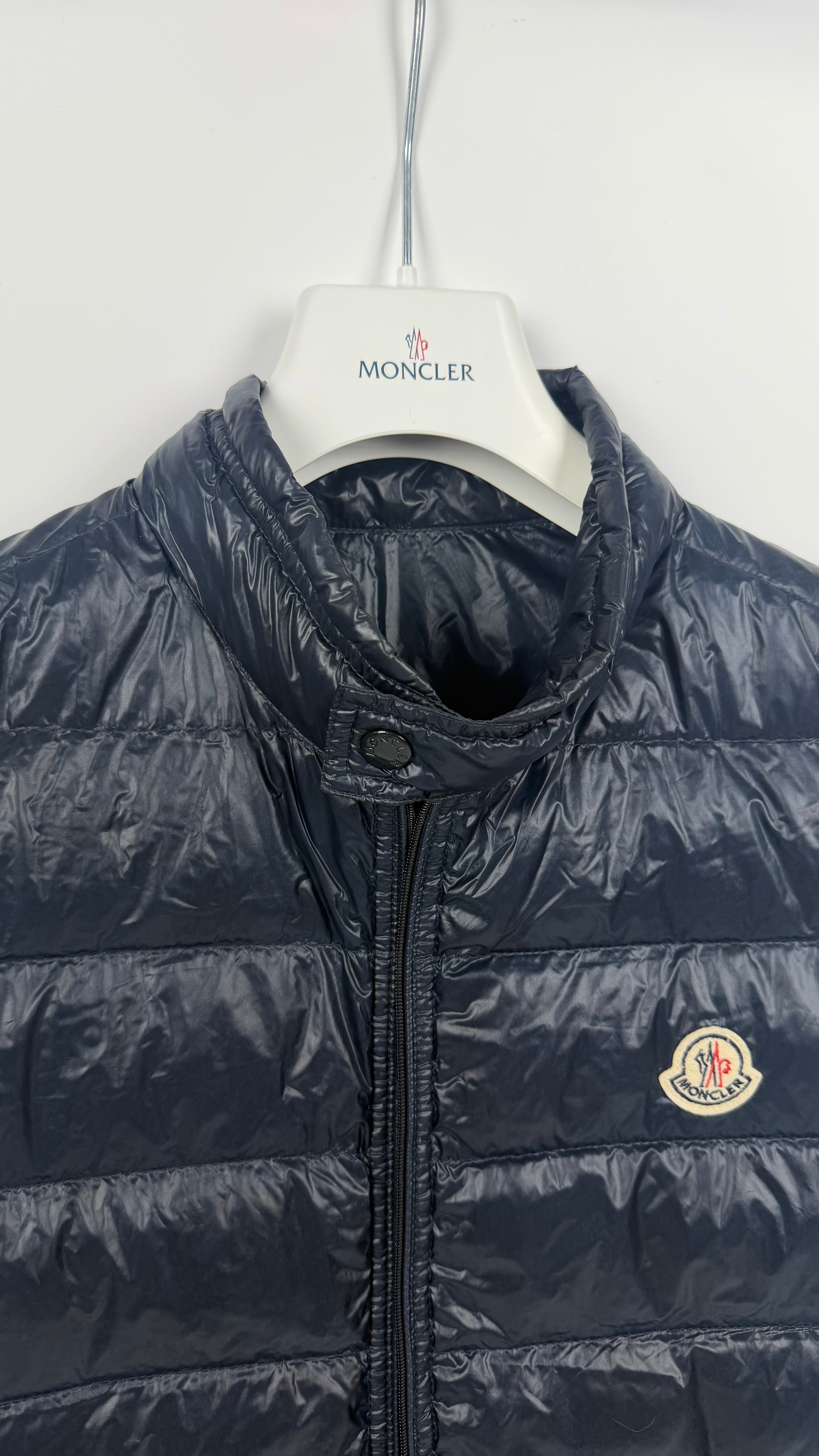Moncler Gui Vest Navy Blue (3)