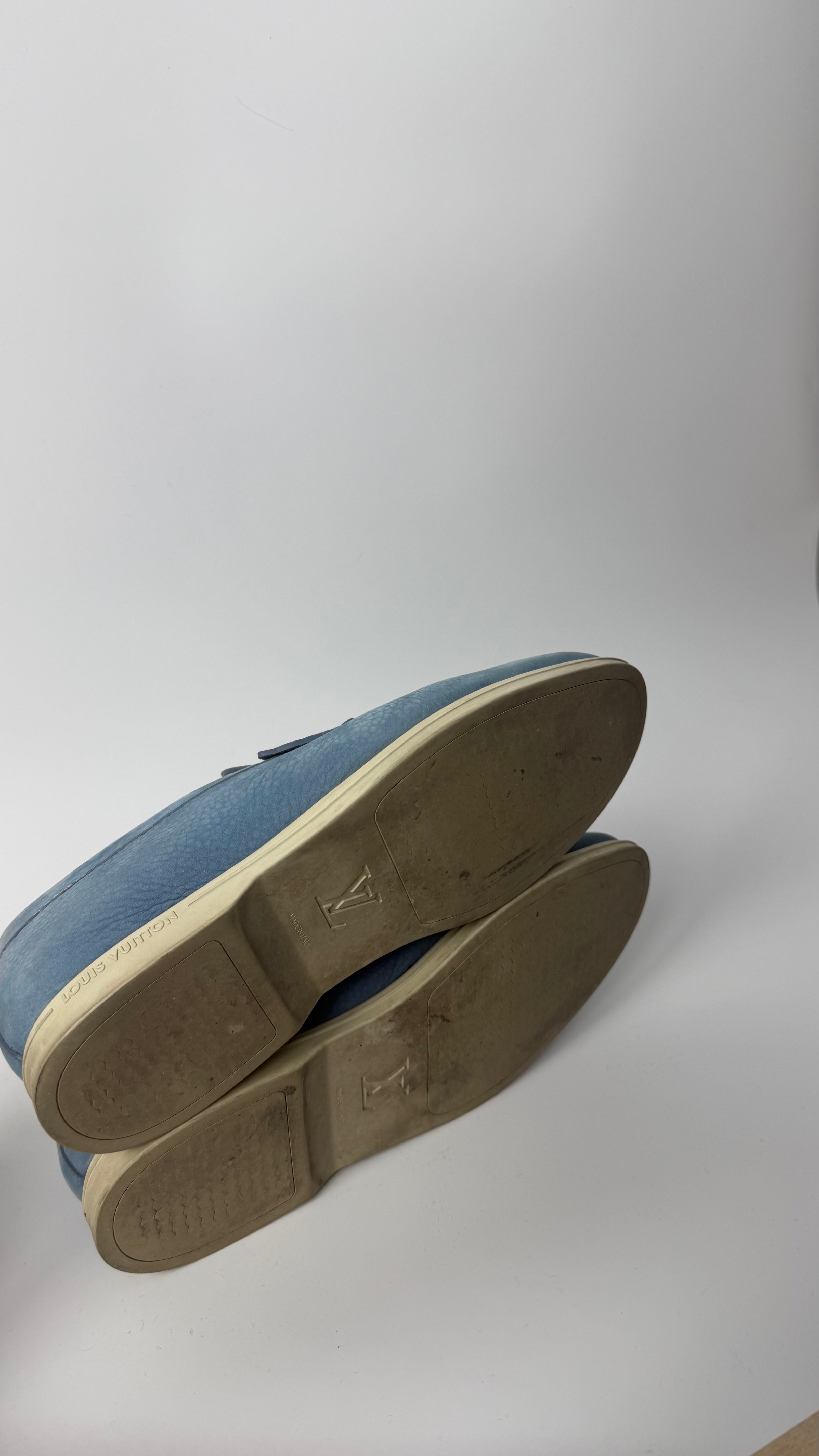 Louis Vuitton Leather Boat Loafers  blue(43)